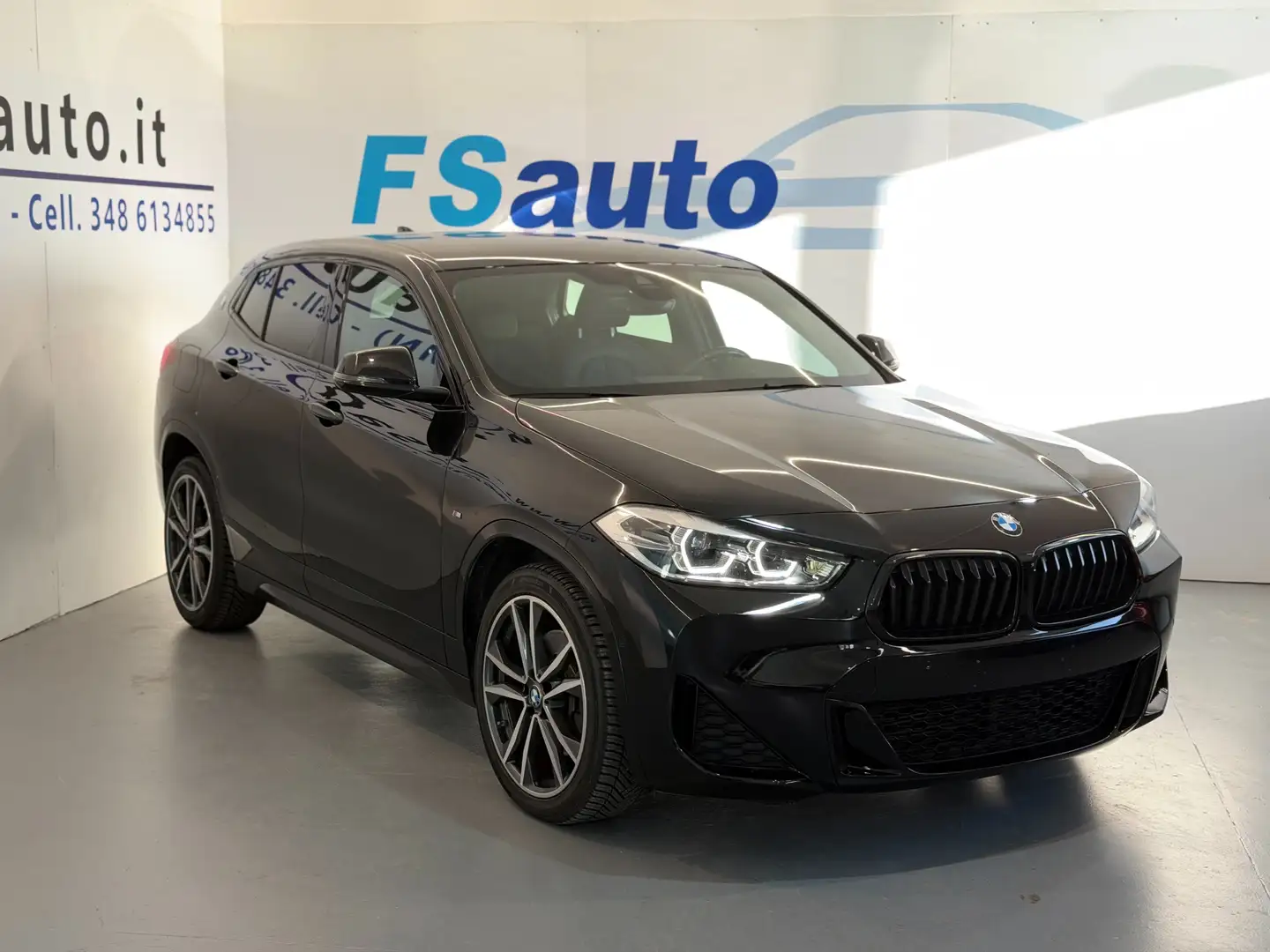 BMW X2 xdrive20d Msport auto Zwart - 1