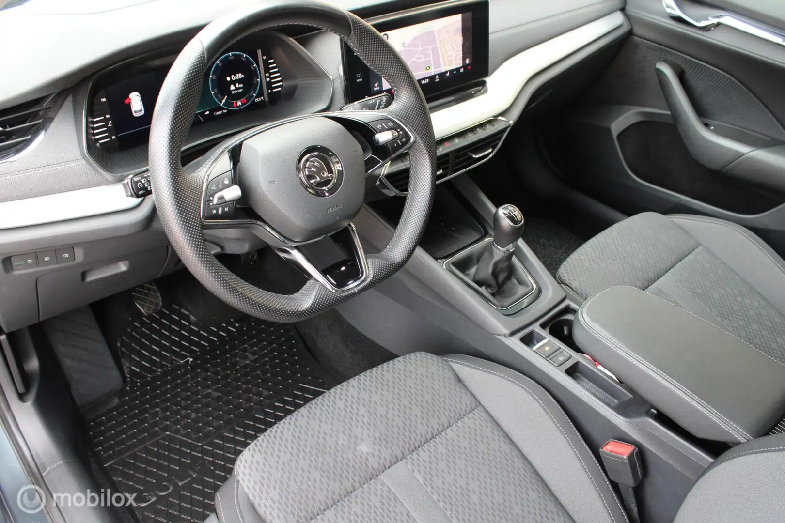 Skoda Octavia Combi 1.0 TSI Business Edition Plus, Stuur + stoel Gris - 2