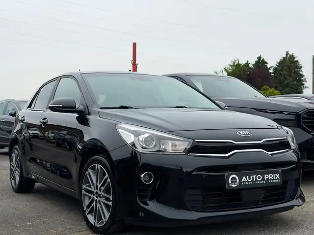 Kia Rio view 2