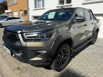2.8 D-4D Invincible neuf!! 115000km garantie CT ✅ full options carnet d’entretien complet
