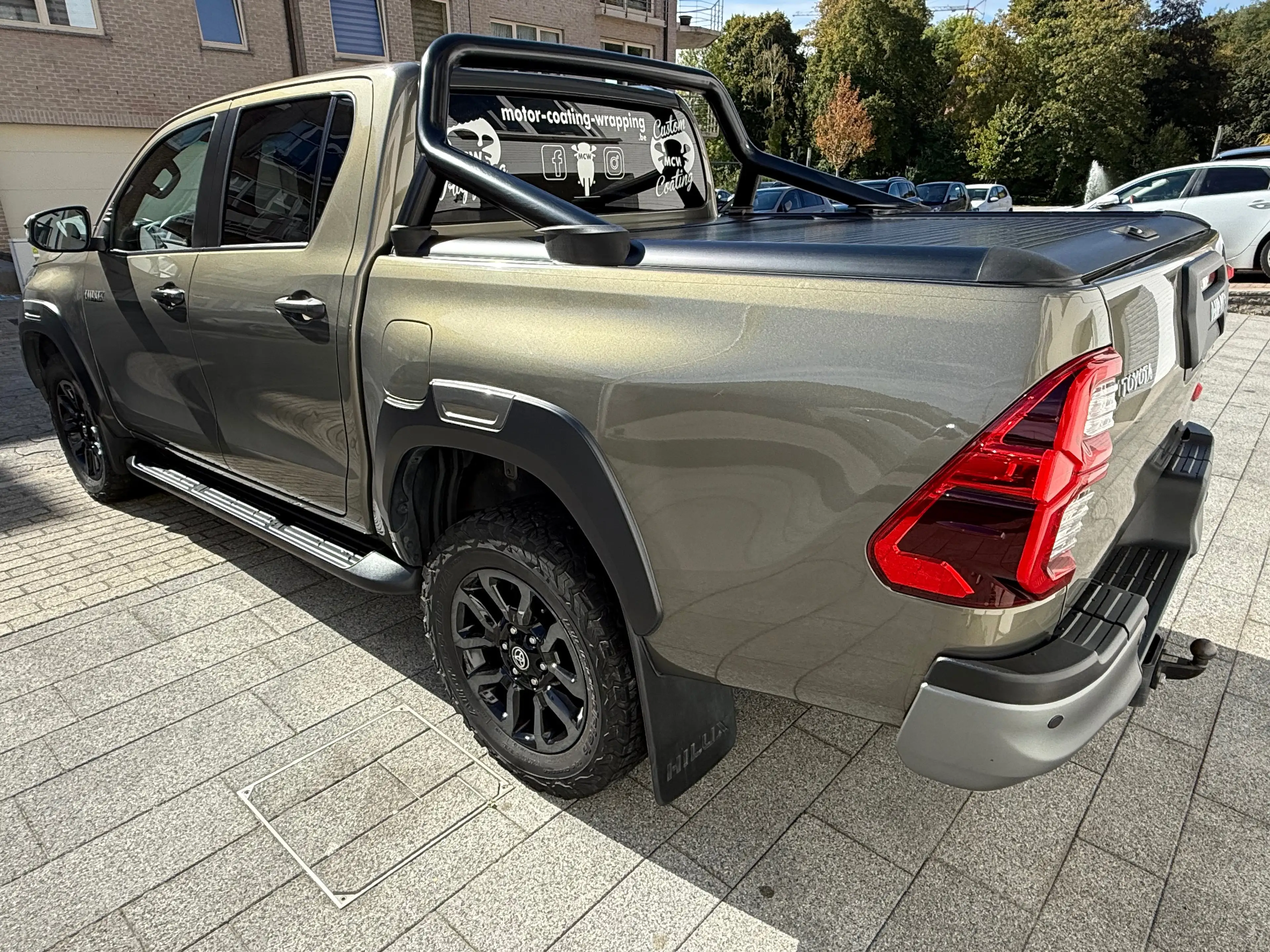 Toyota Hilux 2.8 D-4D Invincible neuf!! 115000km garantie CT ✅ full options carnet d’entretien complet — photo 7