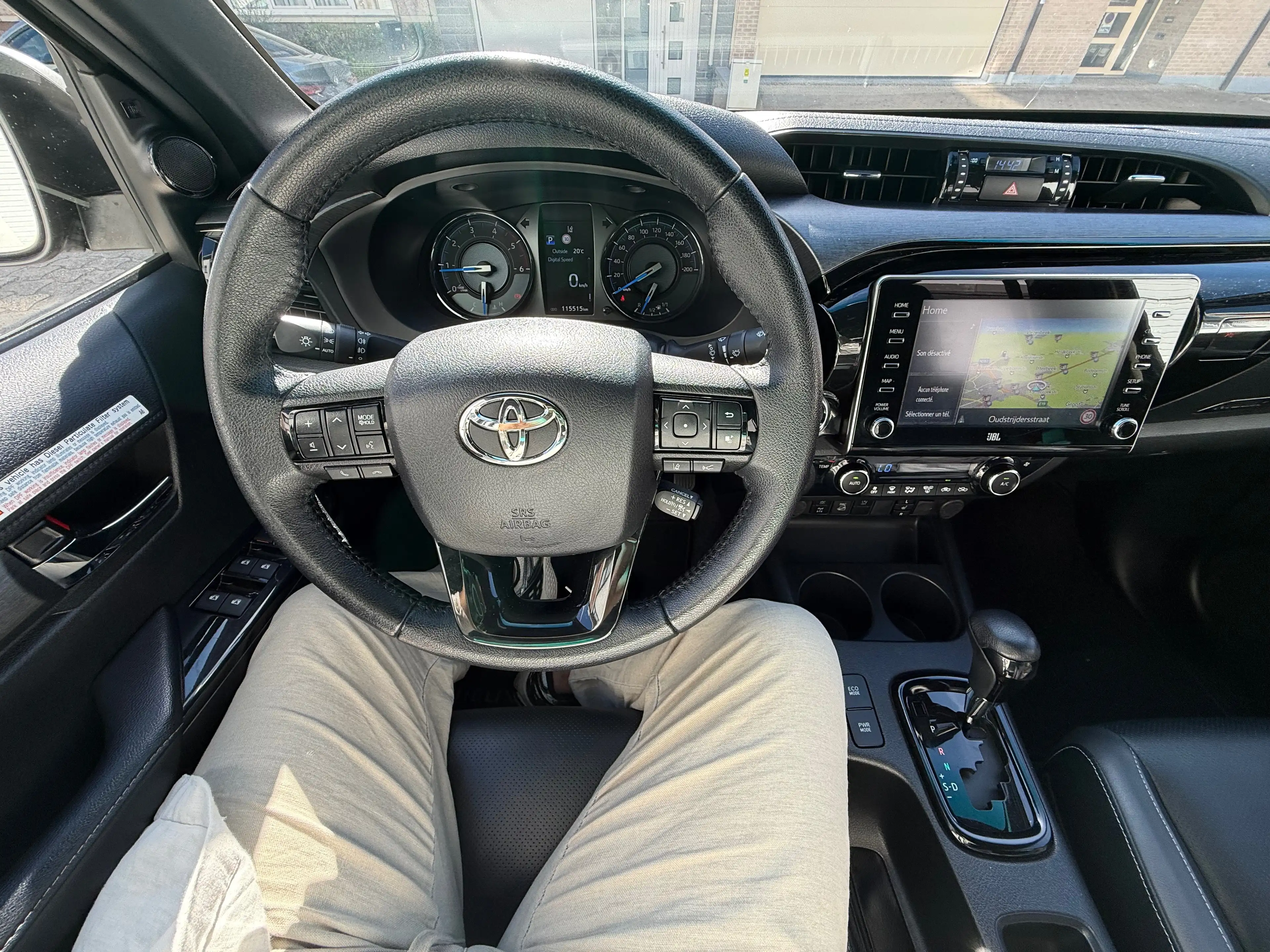 Toyota Hilux 2.8 D-4D Invincible neuf!! 115000km garantie CT ✅ full options carnet d’entretien complet — photo 13
