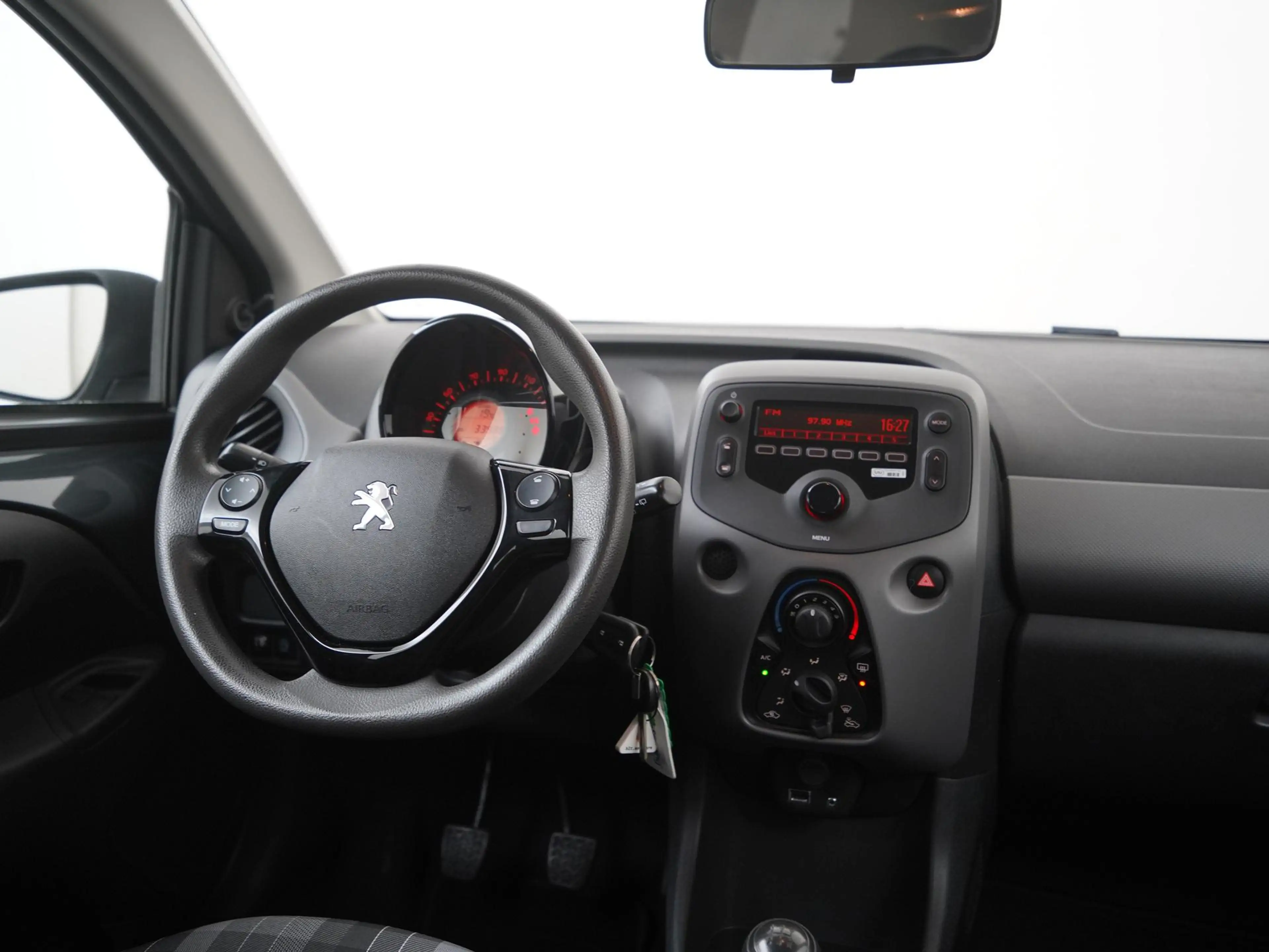 Peugeot 108 1.0 e-VTi Active | Airco | Zondag Open! — photo 5