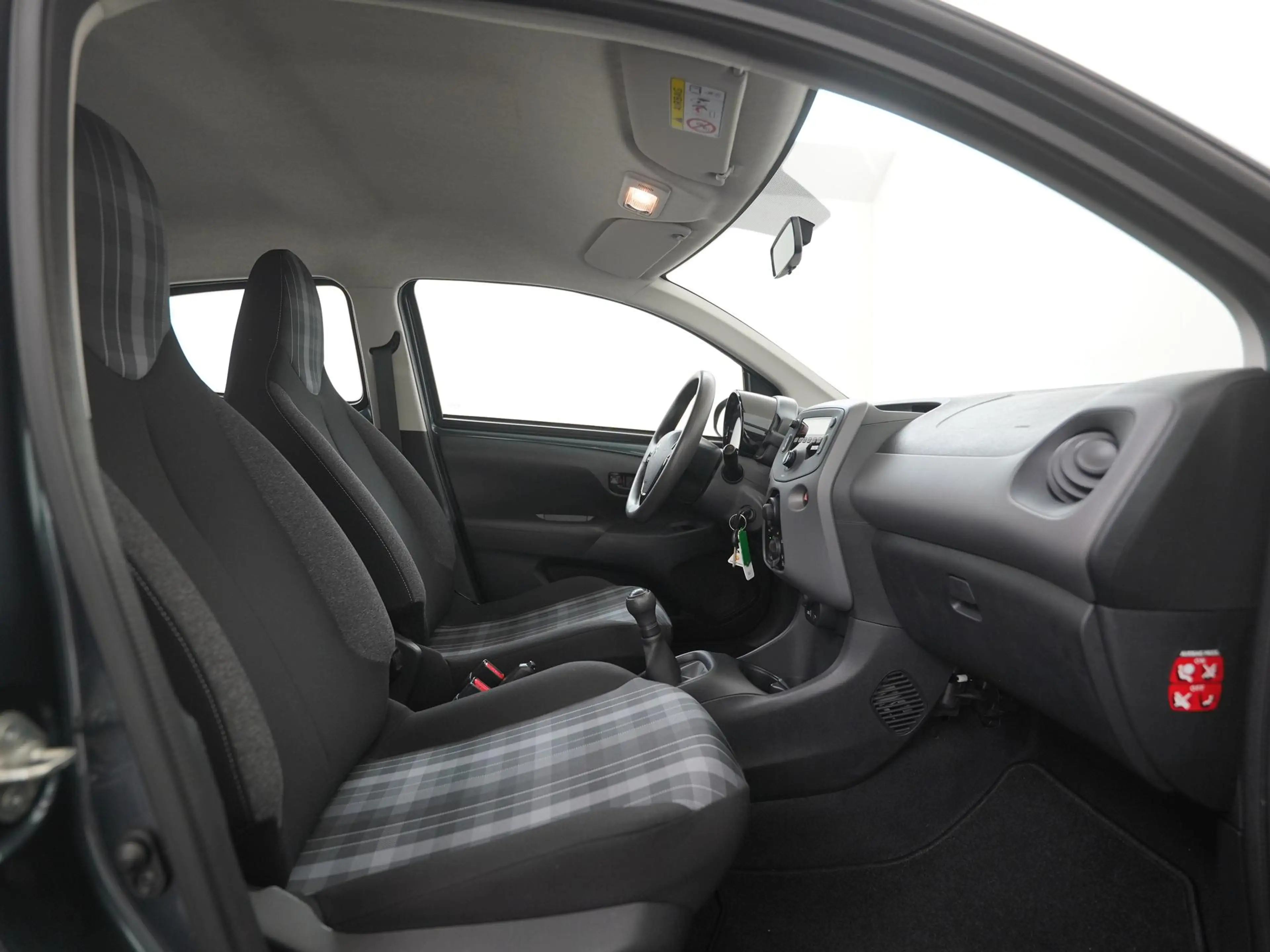Peugeot 108 1.0 e-VTi Active | Airco | Zondag Open! — photo 3