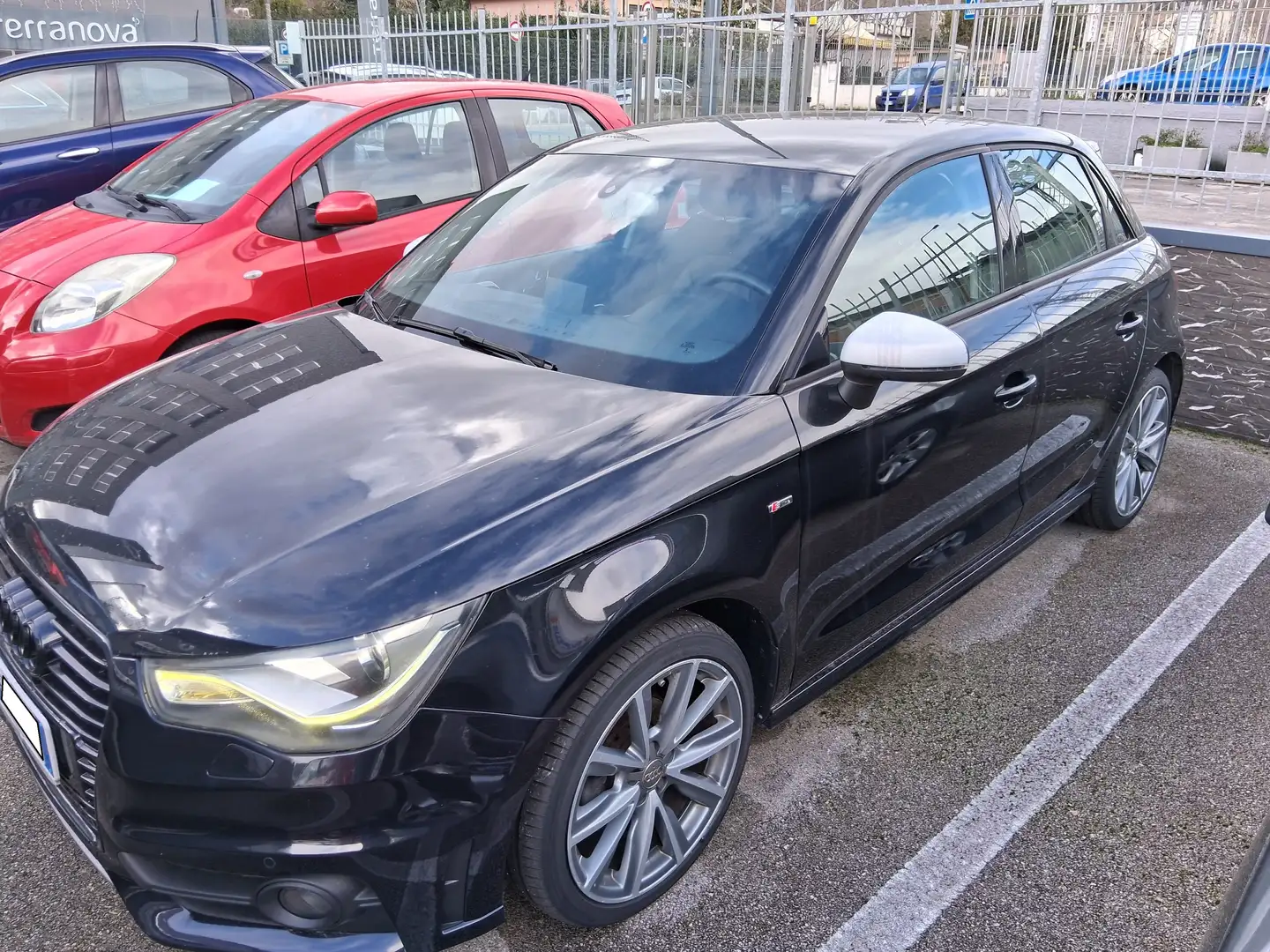 Audi A1 A1  Sportback Sportback 1.6 tdi Ambition s-tronic Schwarz - 2