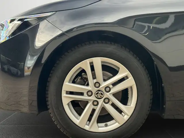 Toyota Corolla view 17