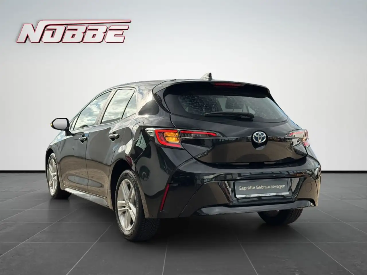Toyota Corolla Citadine 5 portes — photo 3 sur 17