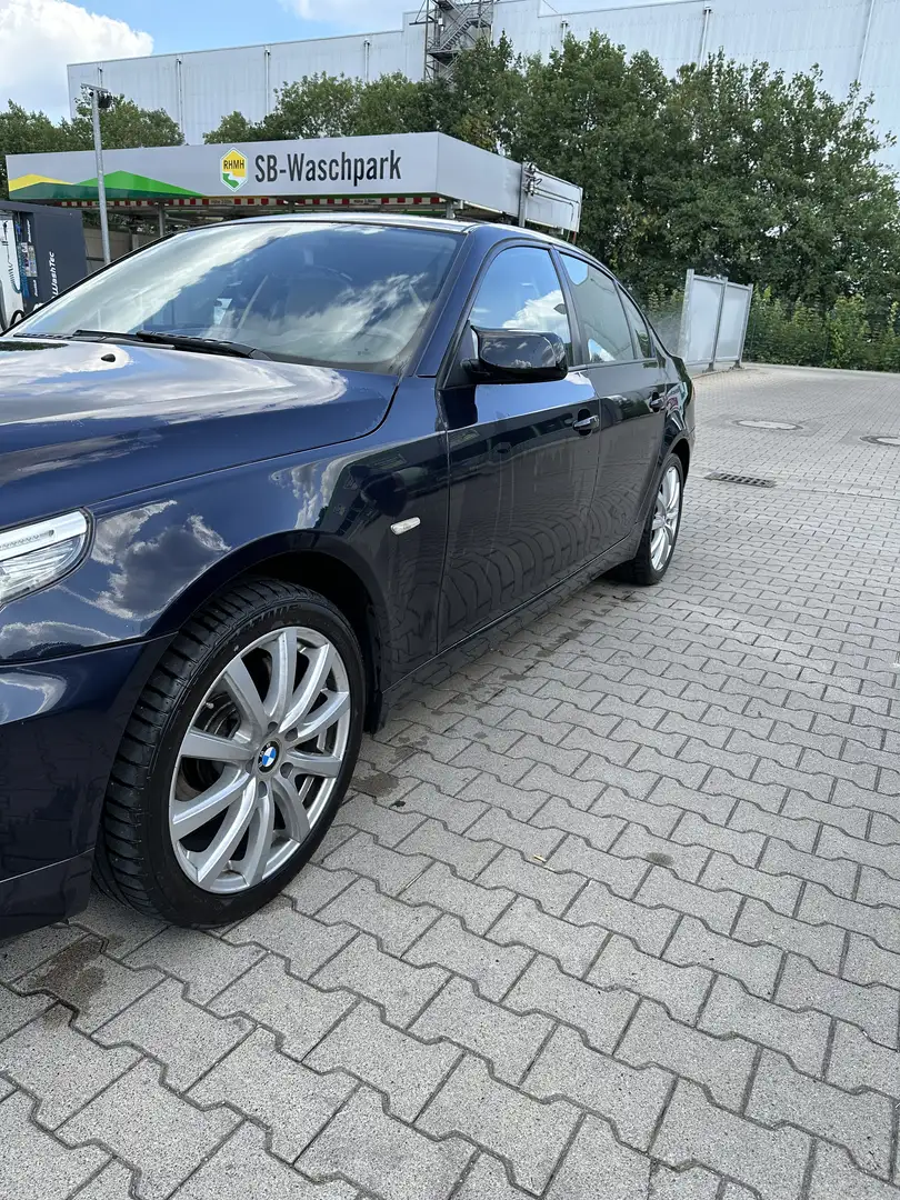 BMW 530 530xd Aut. Edition Exclusive Blau - 2