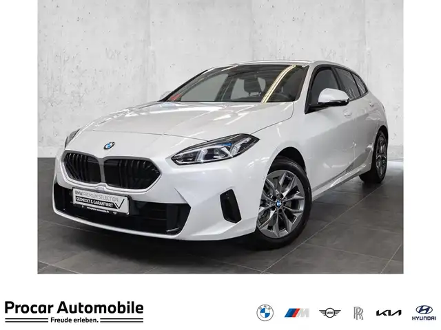 BMW 123 xDrive ACC RFK NAVI LED PDC V+H DAB Klima
