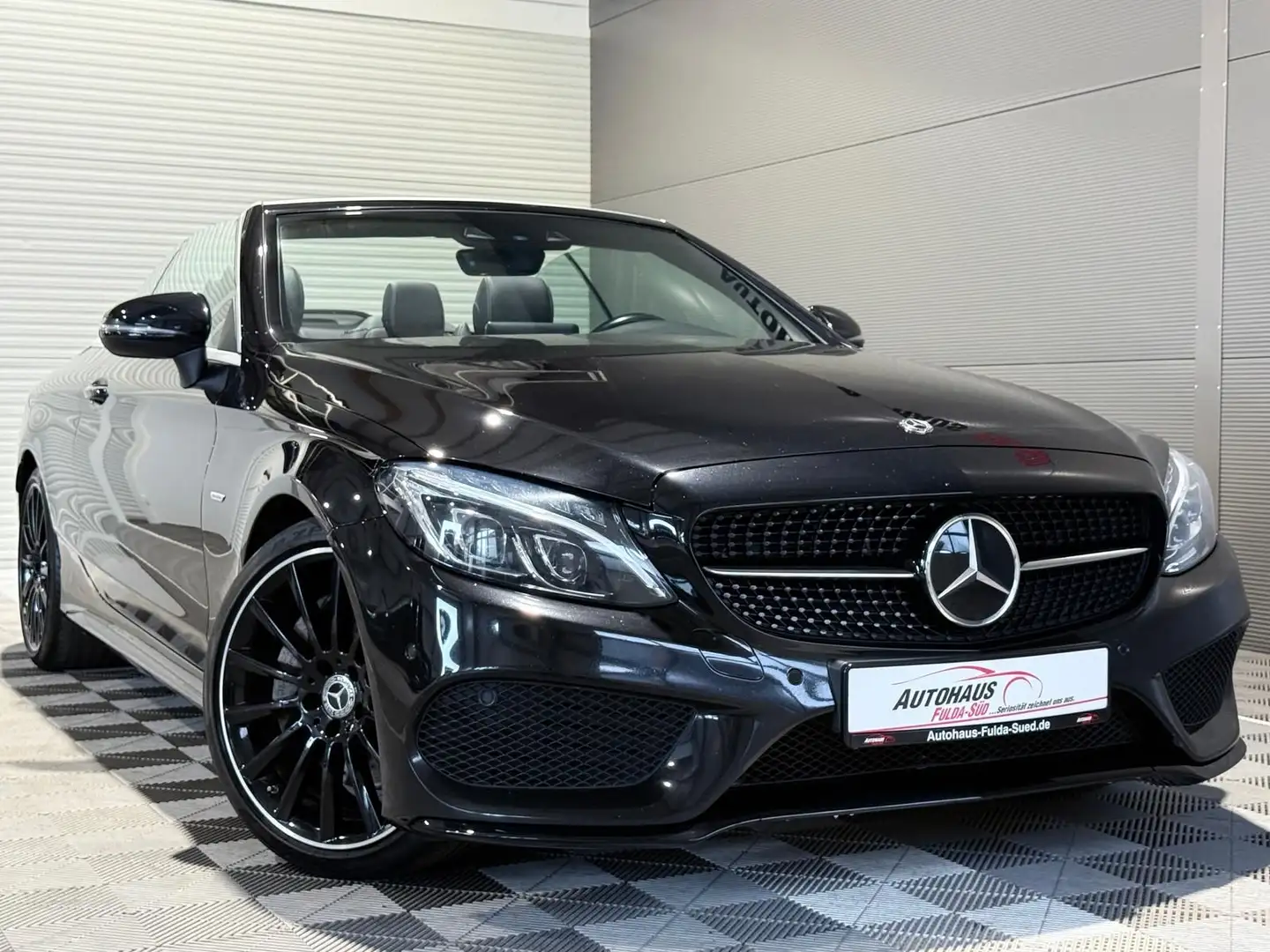 Mercedes-Benz C 250 d Night Edition AMG Line°ACC°RFK°ILS°Shzg Czarny - 1