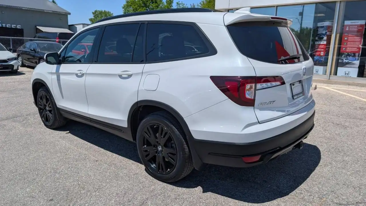 Honda Pilot снимка Honda Pilot