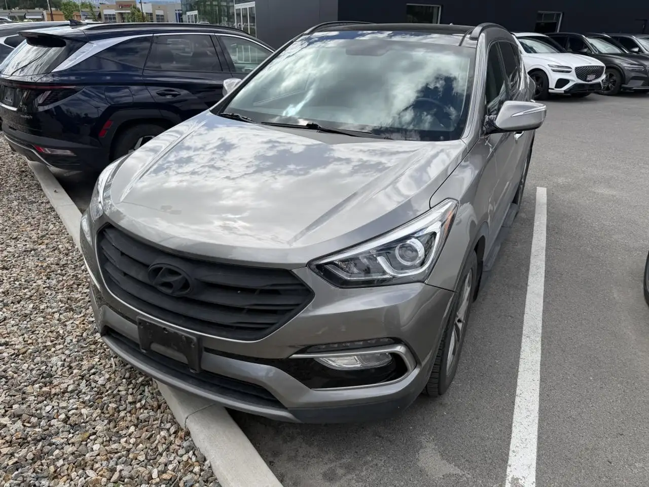 Hyundai SANTA FE снимка Hyundai SANTA FE