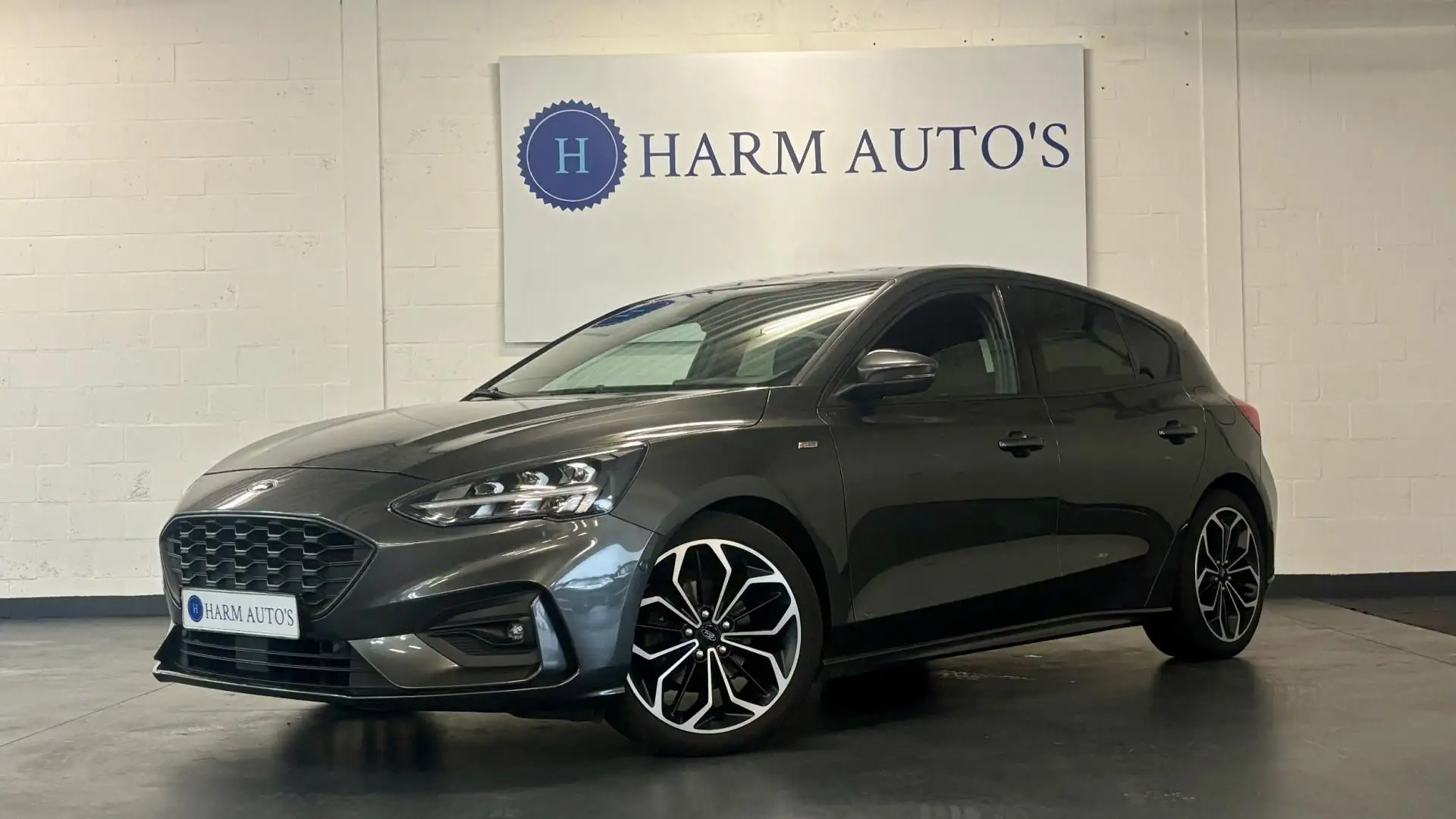 Ford Focus 1.0 EcoBoost ST Line 125pk Pano / Navi / LED / CAM Gris - 1