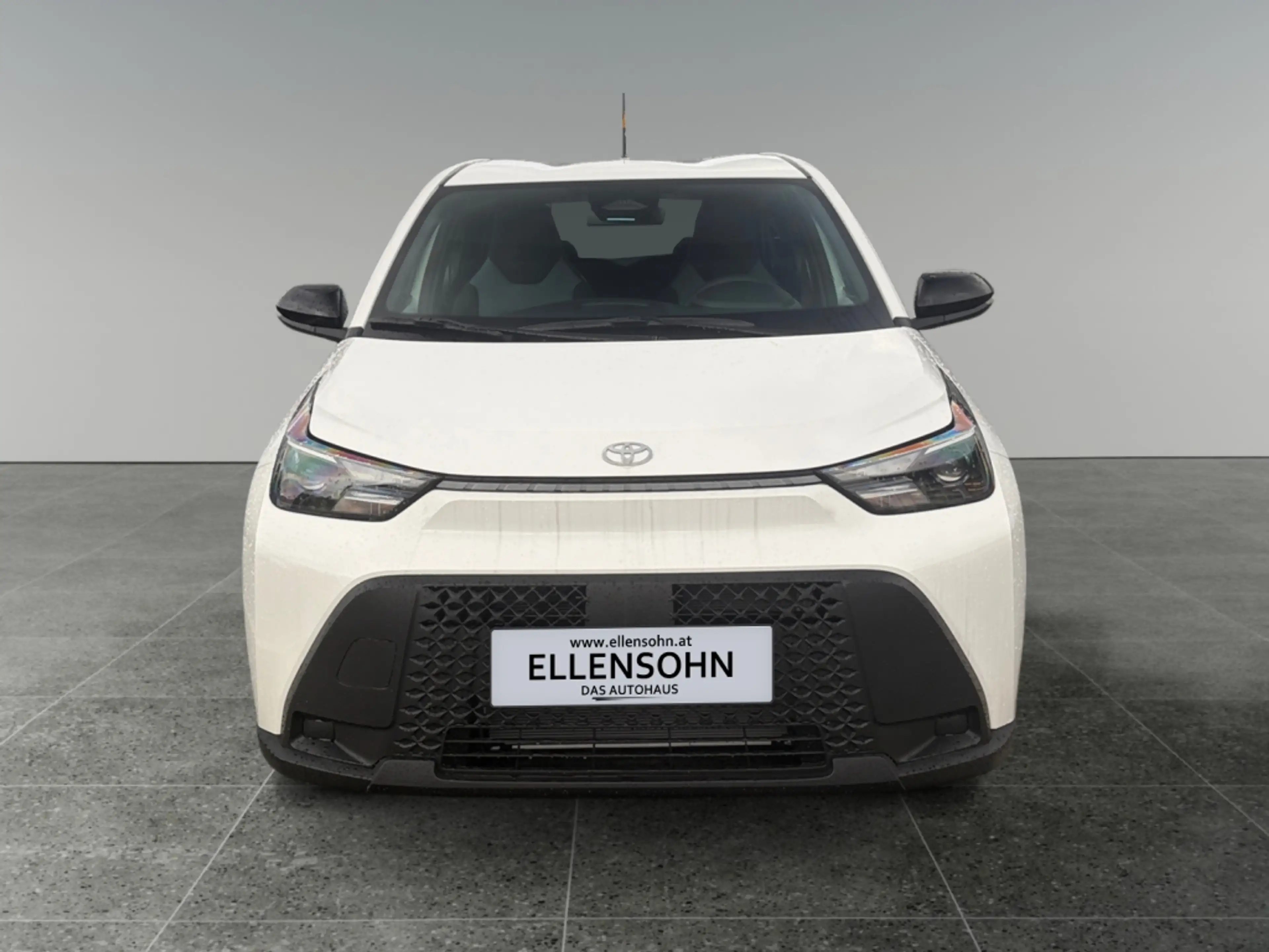 Toyota Aygo X 1,5 l Active CVT — photo 8