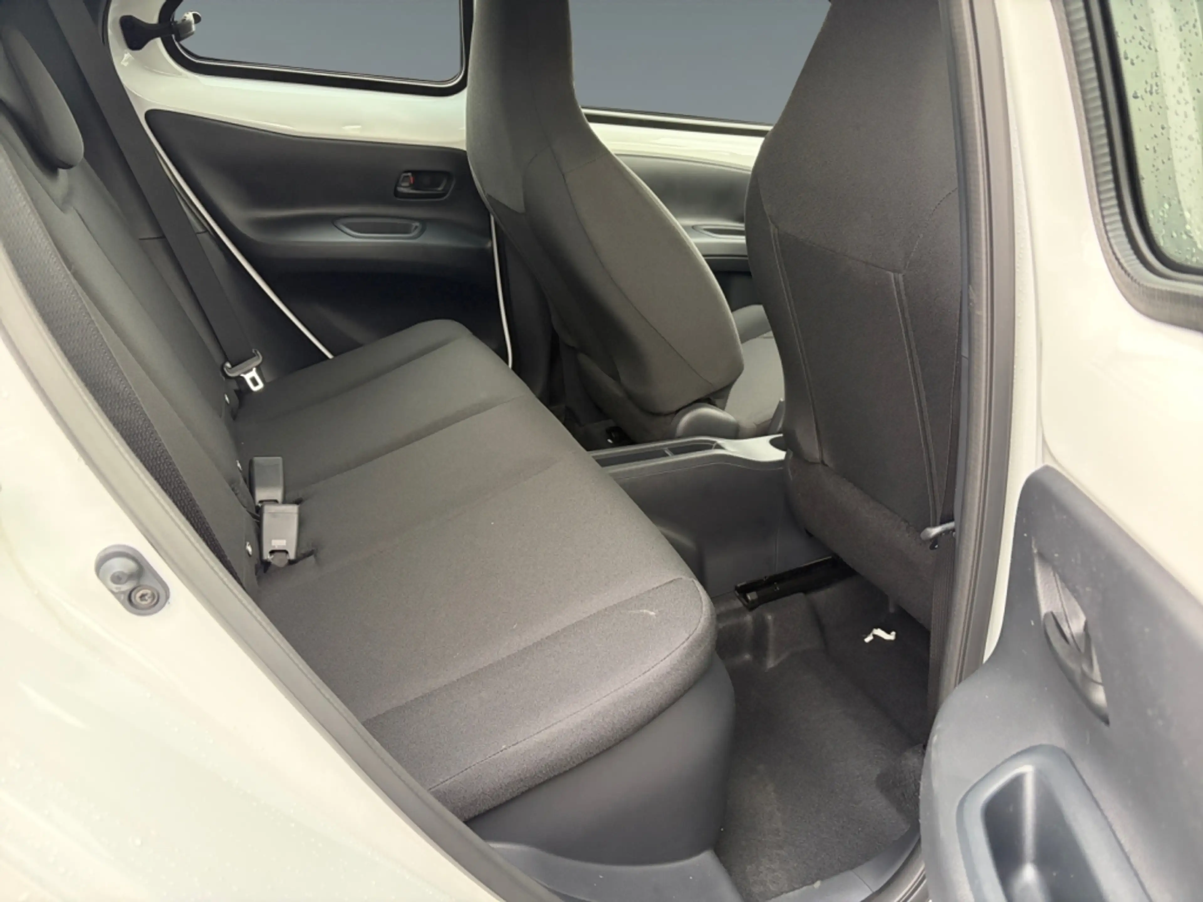 Toyota Aygo X 1,5 l Active CVT — photo 14
