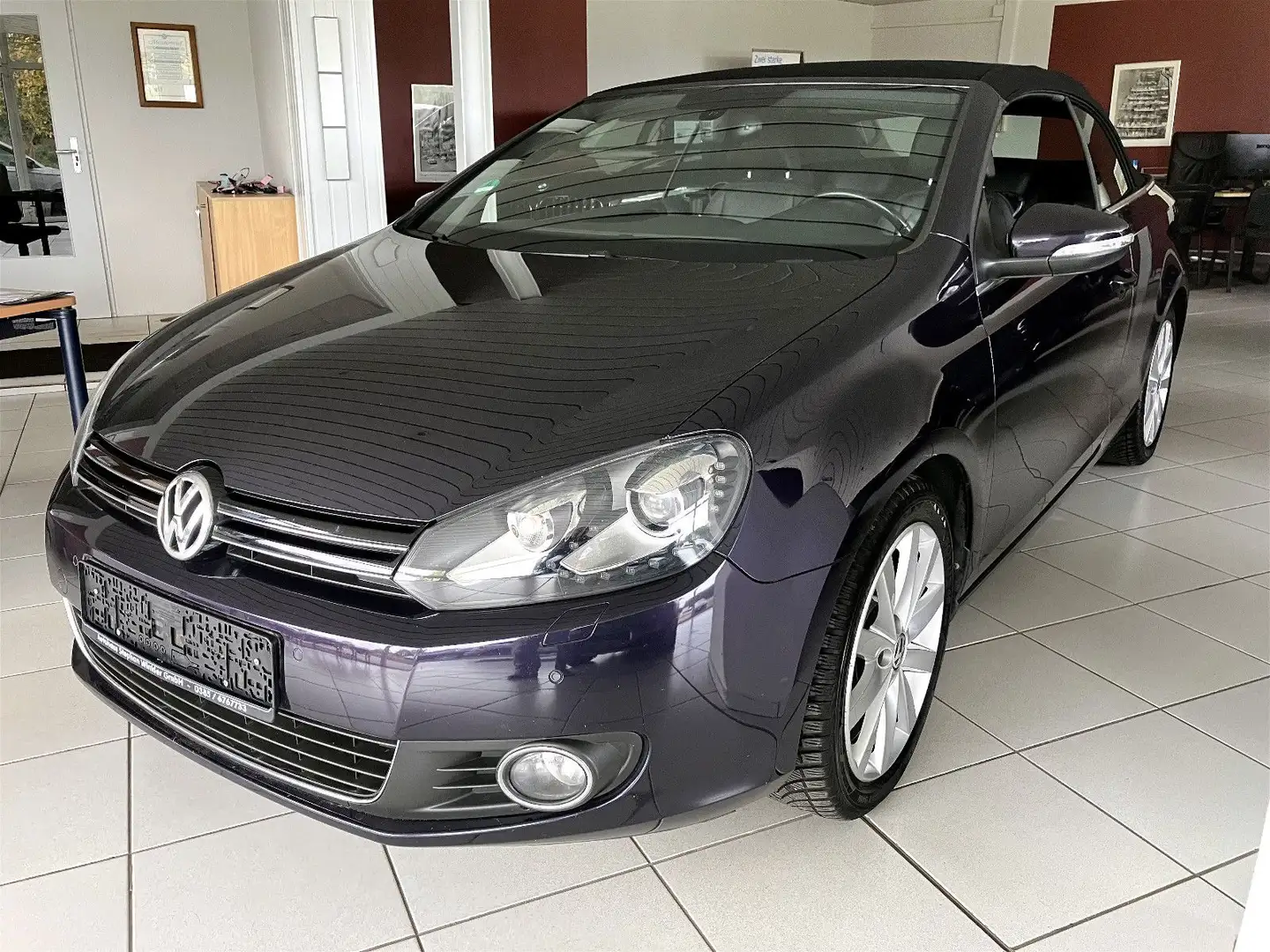 Volkswagen Golf VI Cabriolet Exclusiv/Scheckheft/Navi/Xenon Mauve - 2