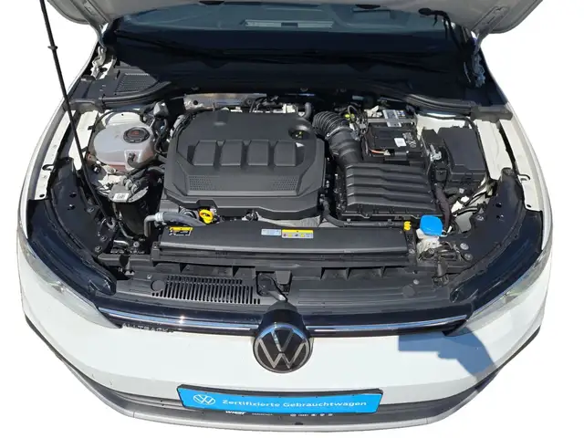 Volkswagen Golf view 12