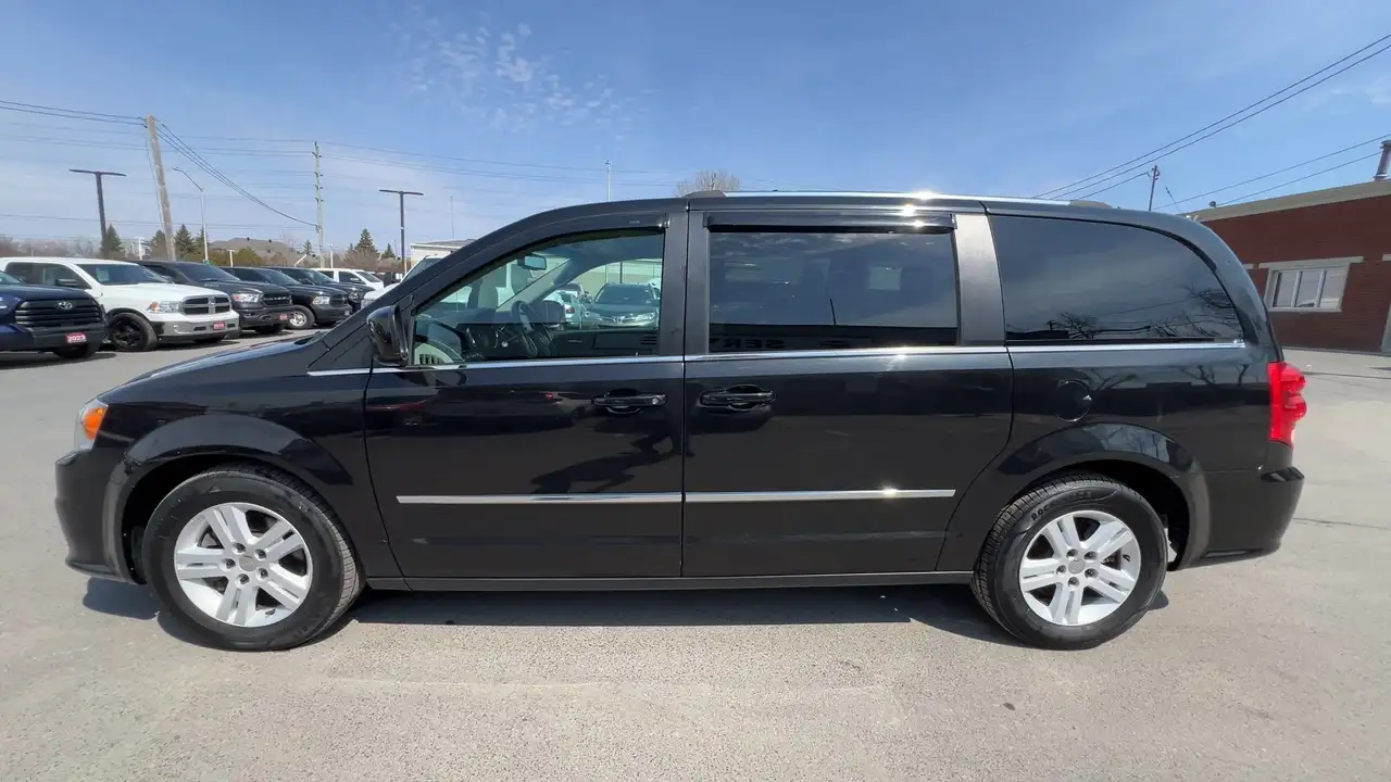 Dodge Grand Caravan снимка Dodge Grand Caravan