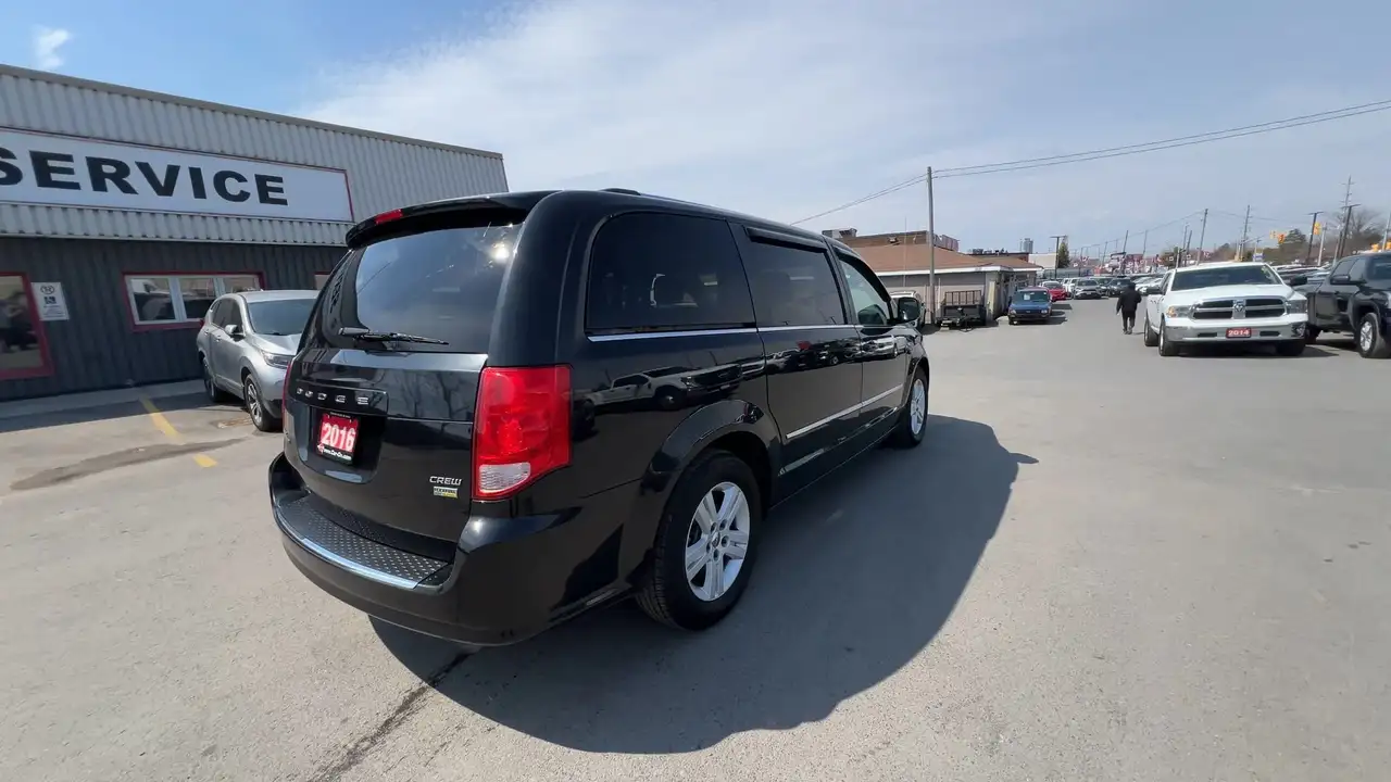 Dodge Grand Caravan снимка Dodge Grand Caravan