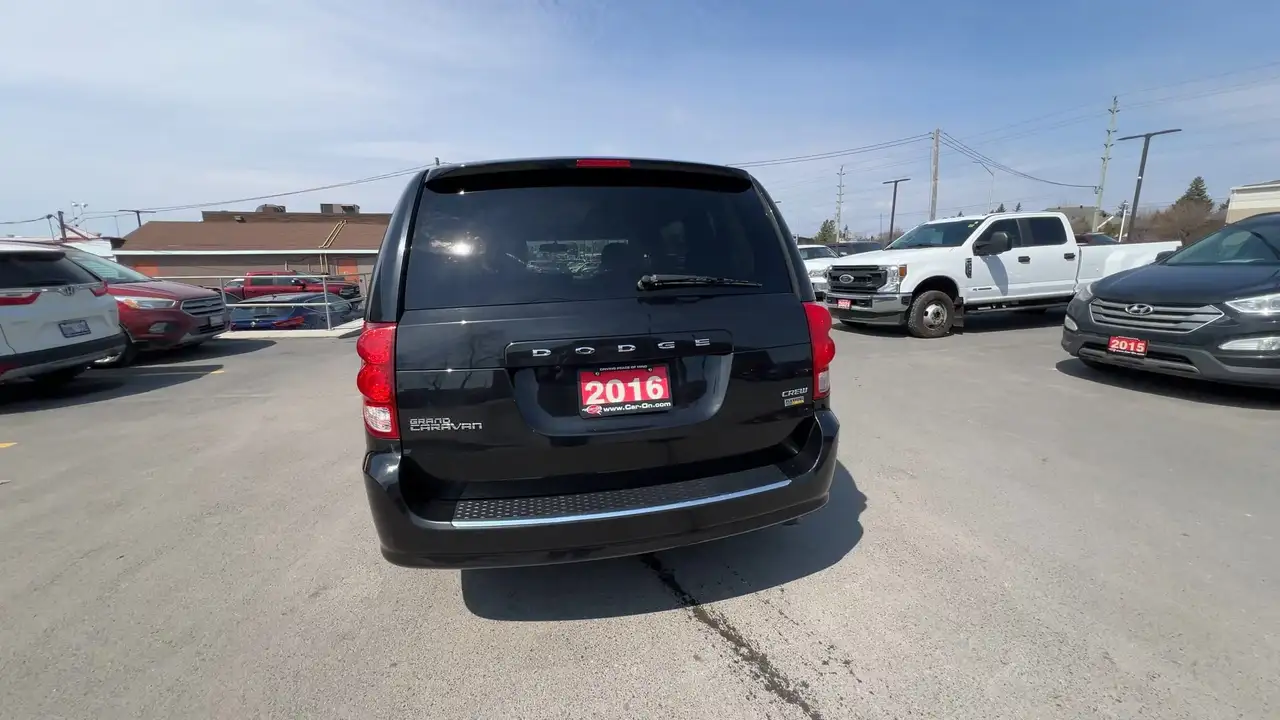Dodge Grand Caravan снимка Dodge Grand Caravan
