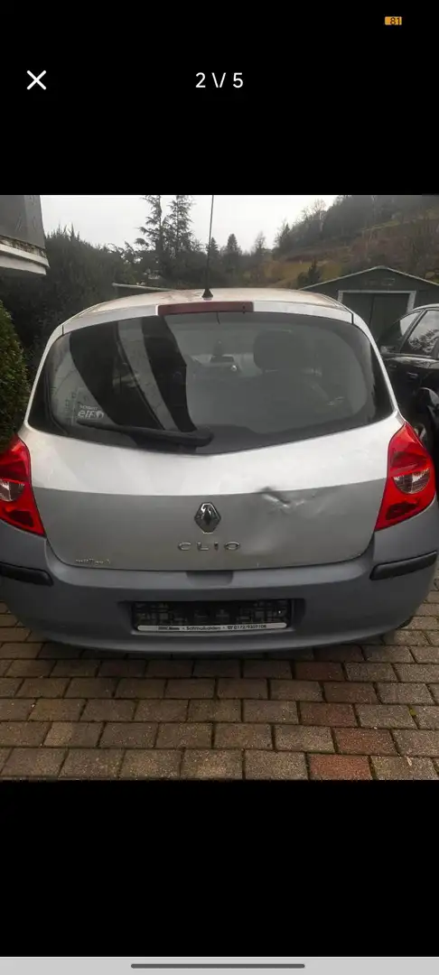 Renault Clio 1.2 16V 75 Dynamique - 2