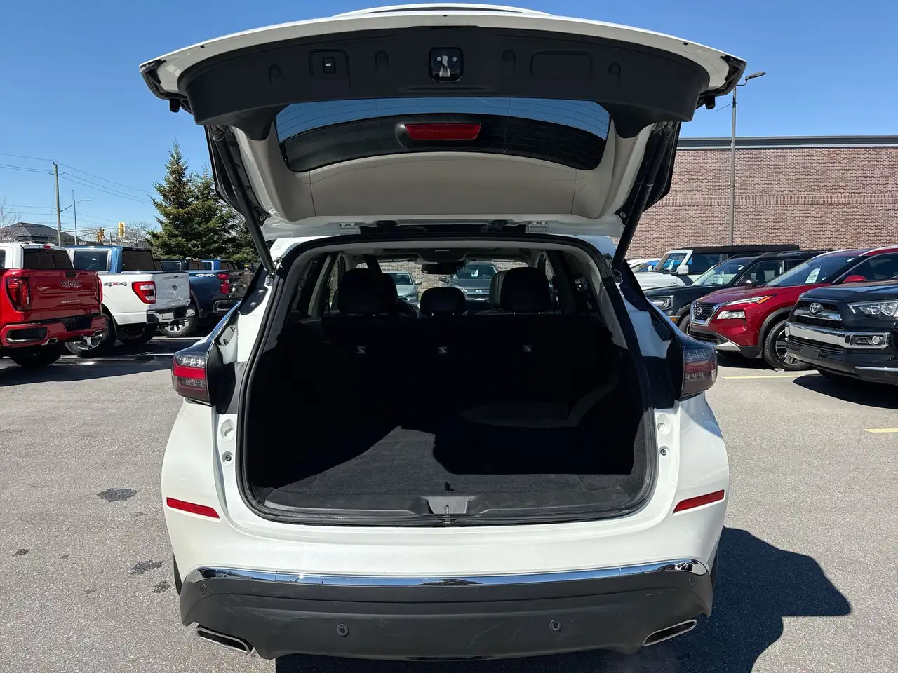 Nissan Murano снимка Nissan Murano