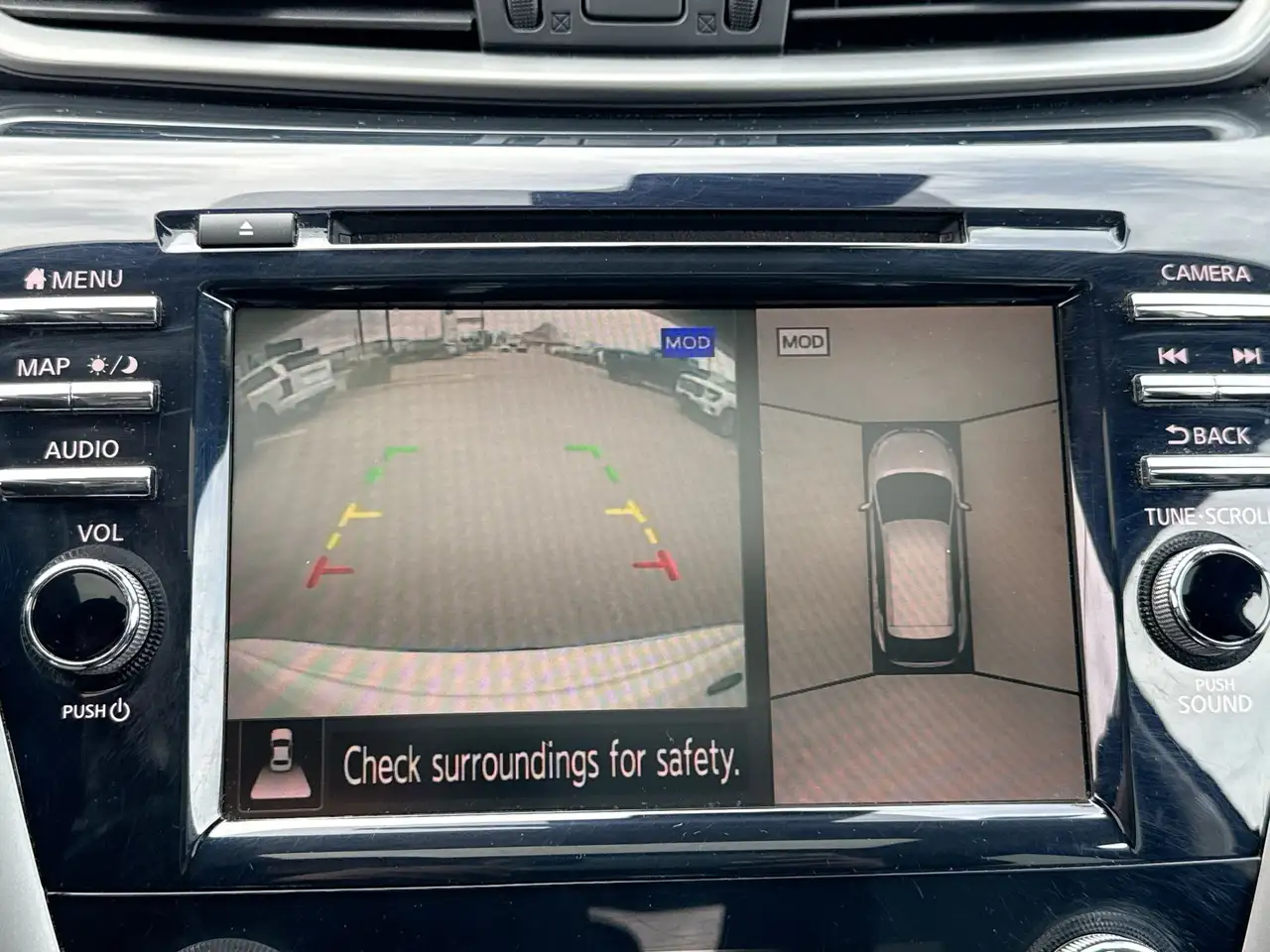 Nissan Murano снимка Nissan Murano