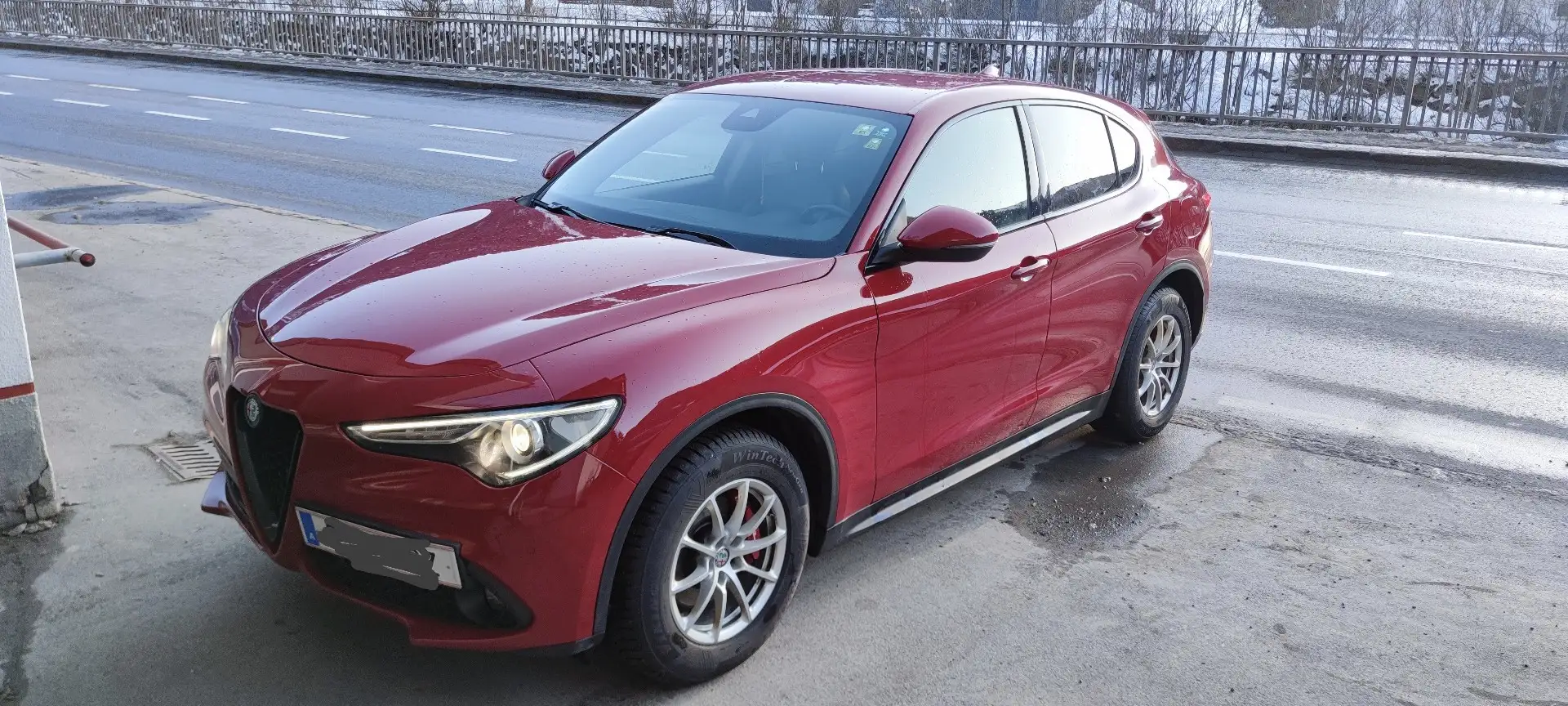Alfa Romeo Stelvio Stelvio Sprint 2,2 16V 190 AT8 Q4 Sprint - 1