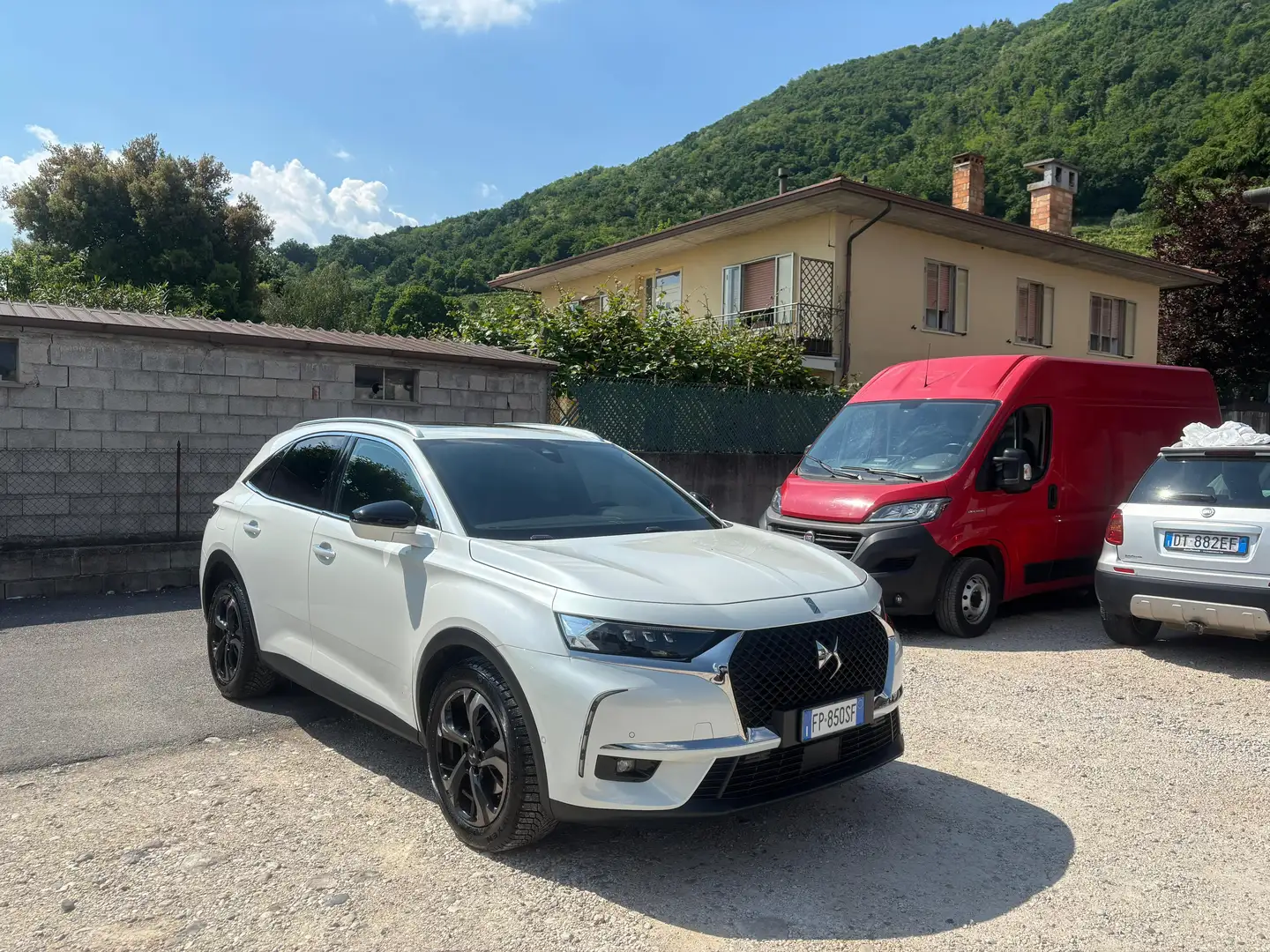 DS Automobiles DS 7 Crossback DS7 1.5 bluehdi So Chic 130cv Blanco - 1