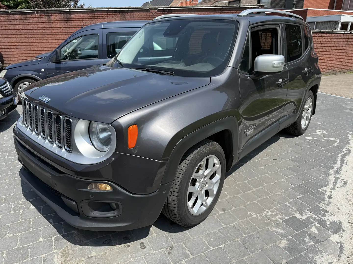 Jeep Renegade 1.6 MultiJet DSG Limited/ motor problemen - 1