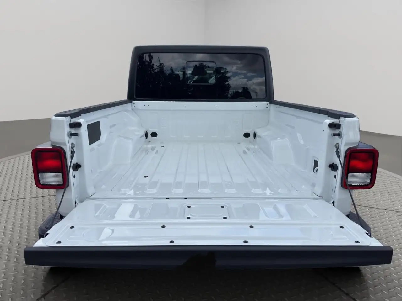 Jeep Gladiator снимка Jeep Gladiator