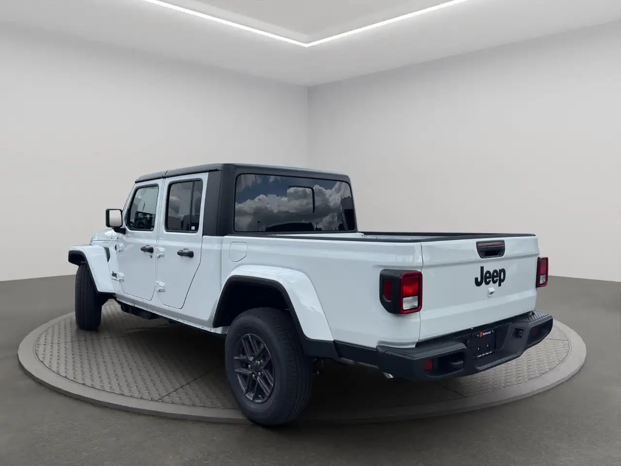 Jeep Gladiator снимка Jeep Gladiator