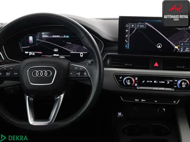 Audi A4 view 9