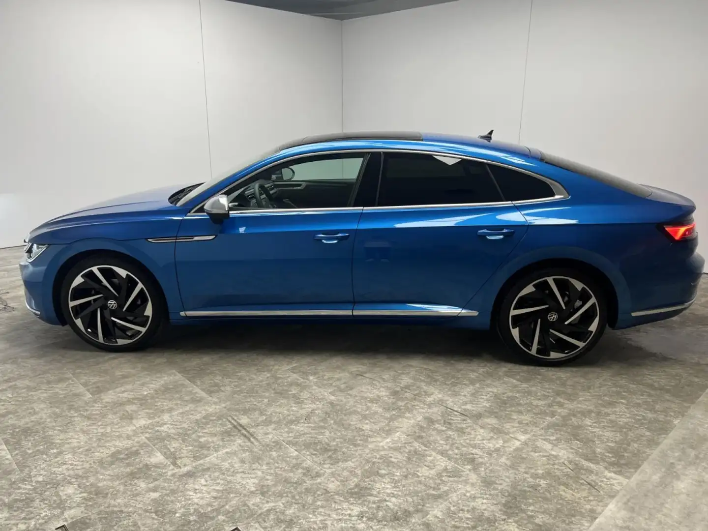 Volkswagen Arteon 2.0 TDI DSG Elegance Klima Navi Leder Blu/Azzurro - 2