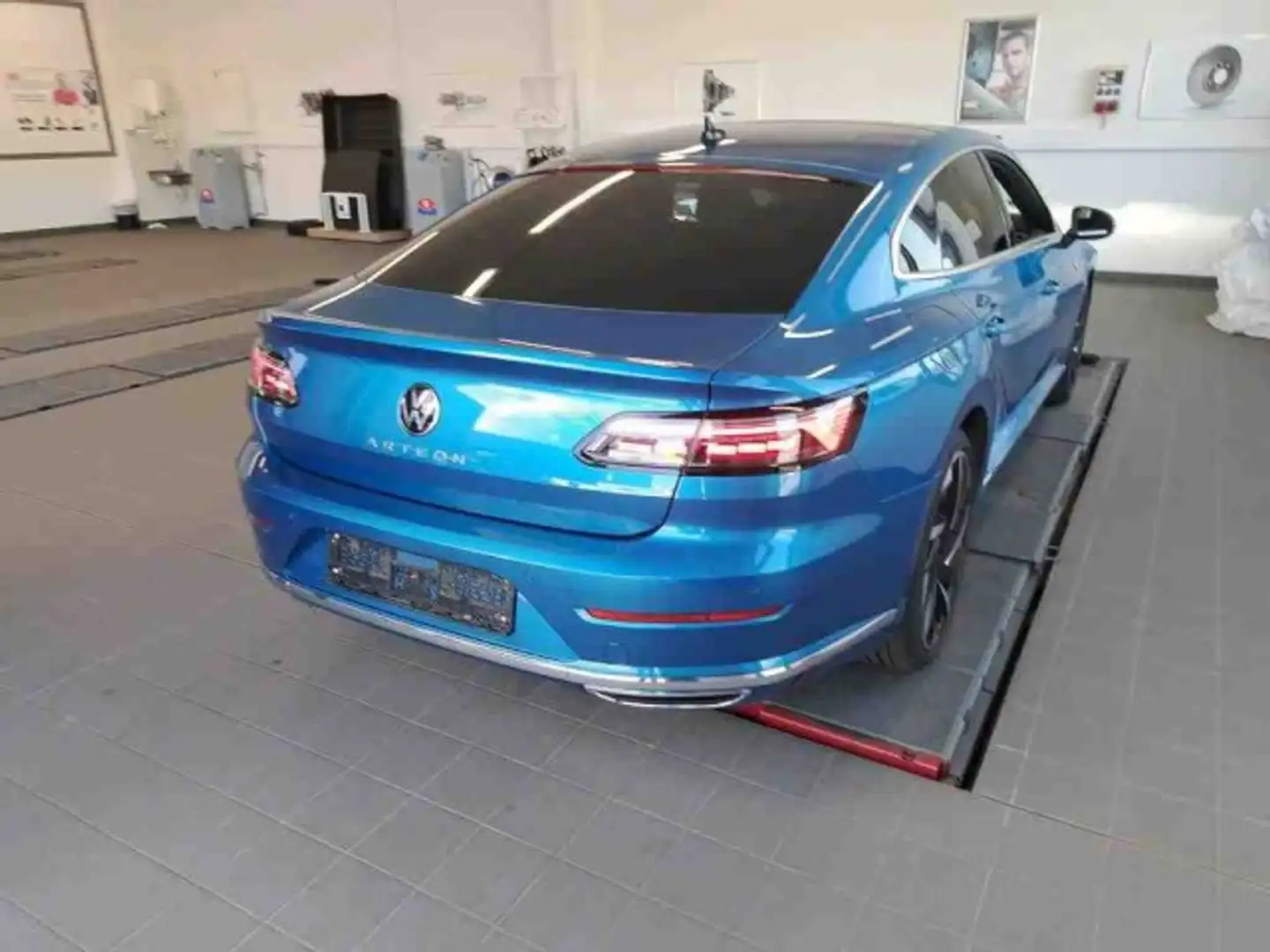 Volkswagen Arteon 2.0 TDI DSG Elegance Klima Navi Leder Blau - 2