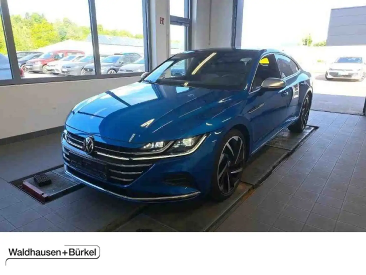Volkswagen Arteon 2.0 TDI DSG Elegance Klima Navi Leder Blau - 1
