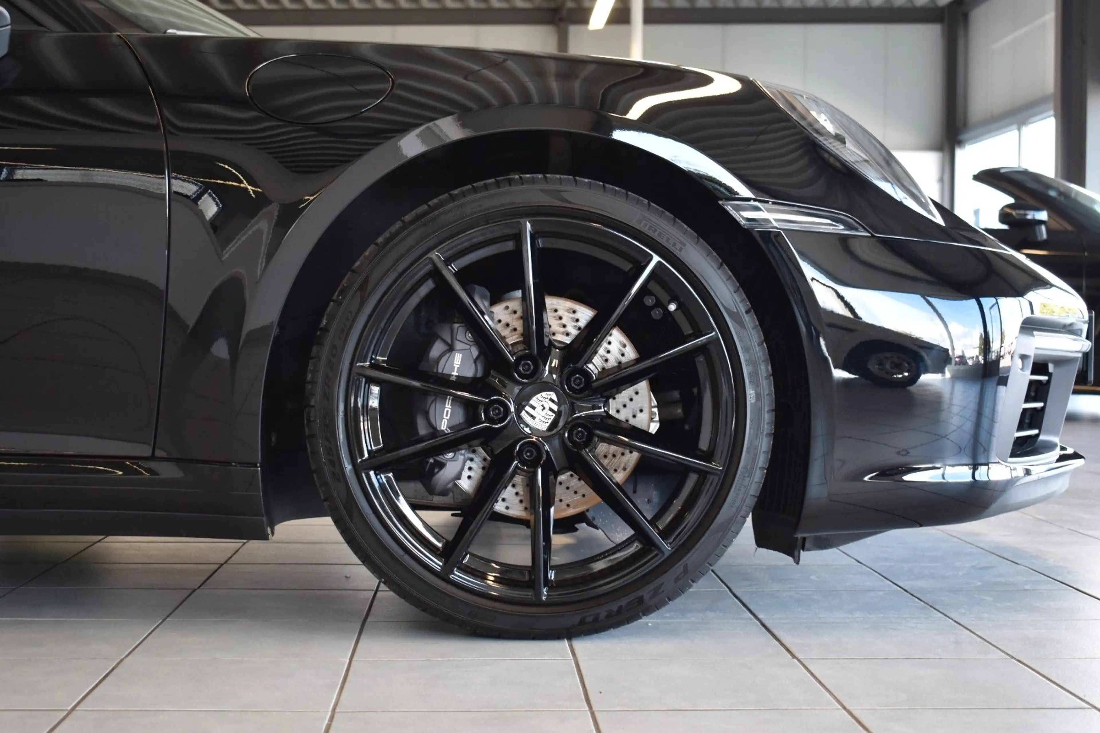 Porsche 992 — photo 14