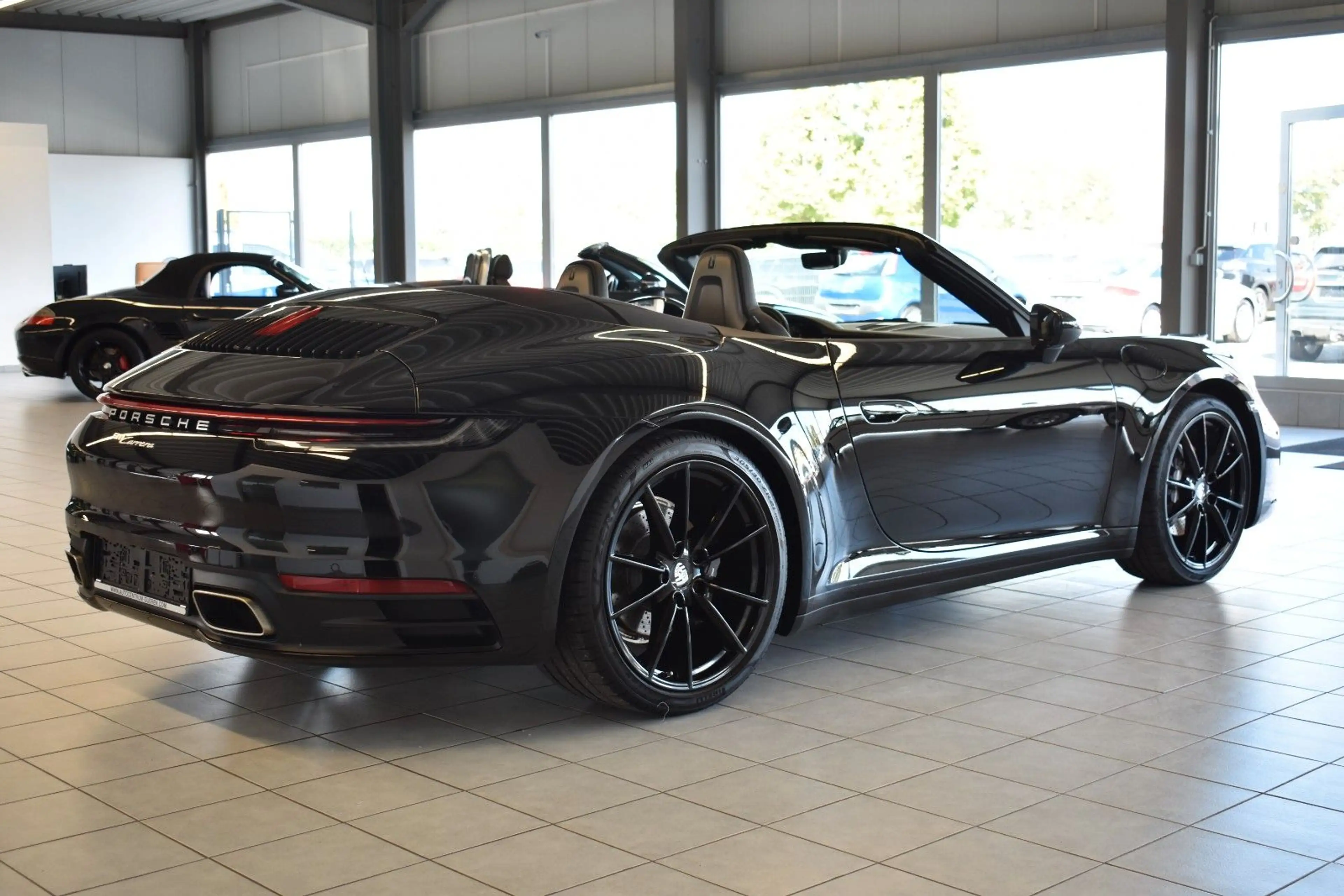 Porsche 992 — photo 11