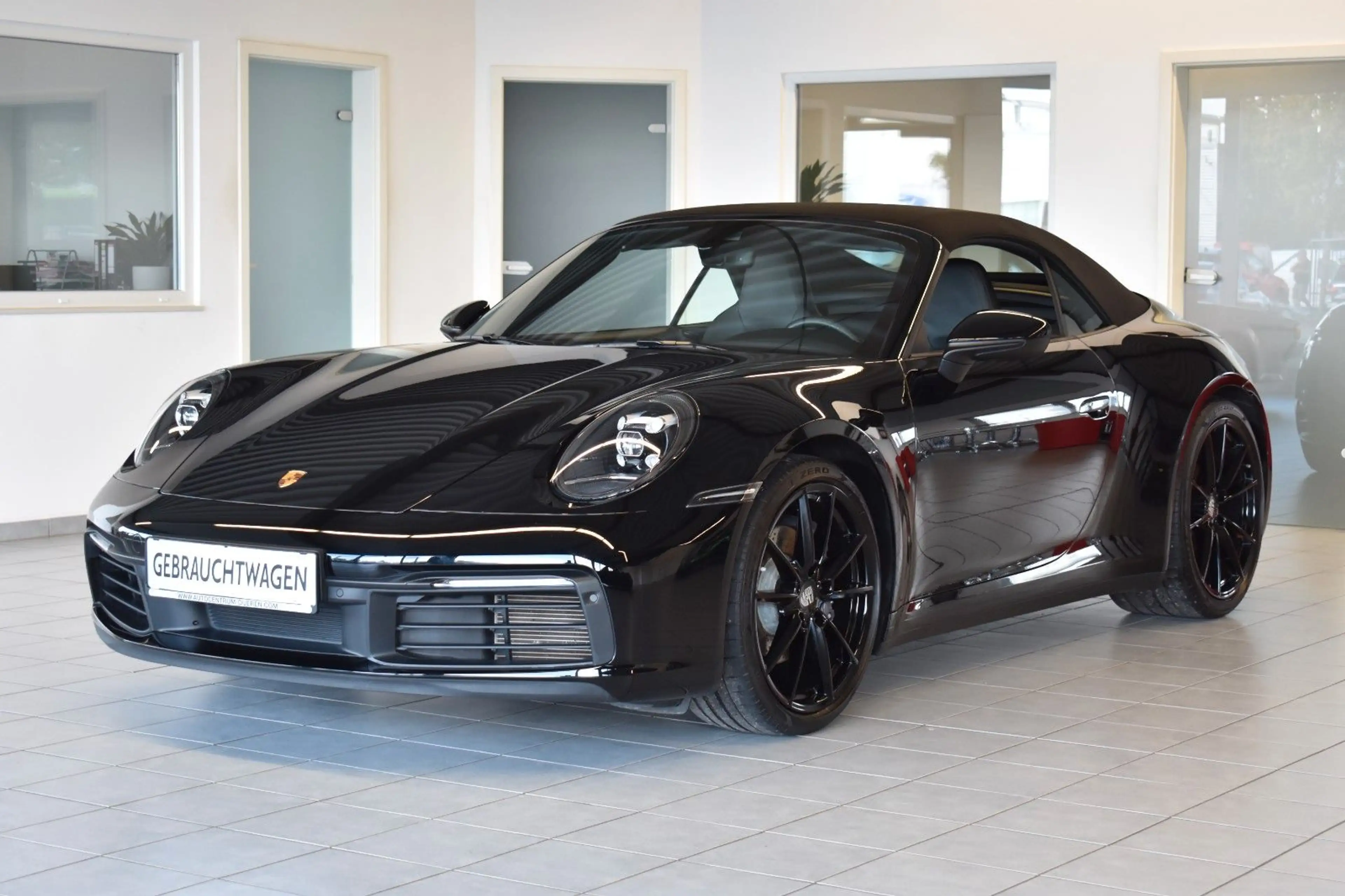 Porsche 992 — photo 6
