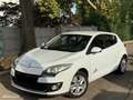 Renault Megane III Phase 2 Hatchback 1.5 dCi 110CV Année 07-2013 à 2390 euro Blanc - thumbnail 1