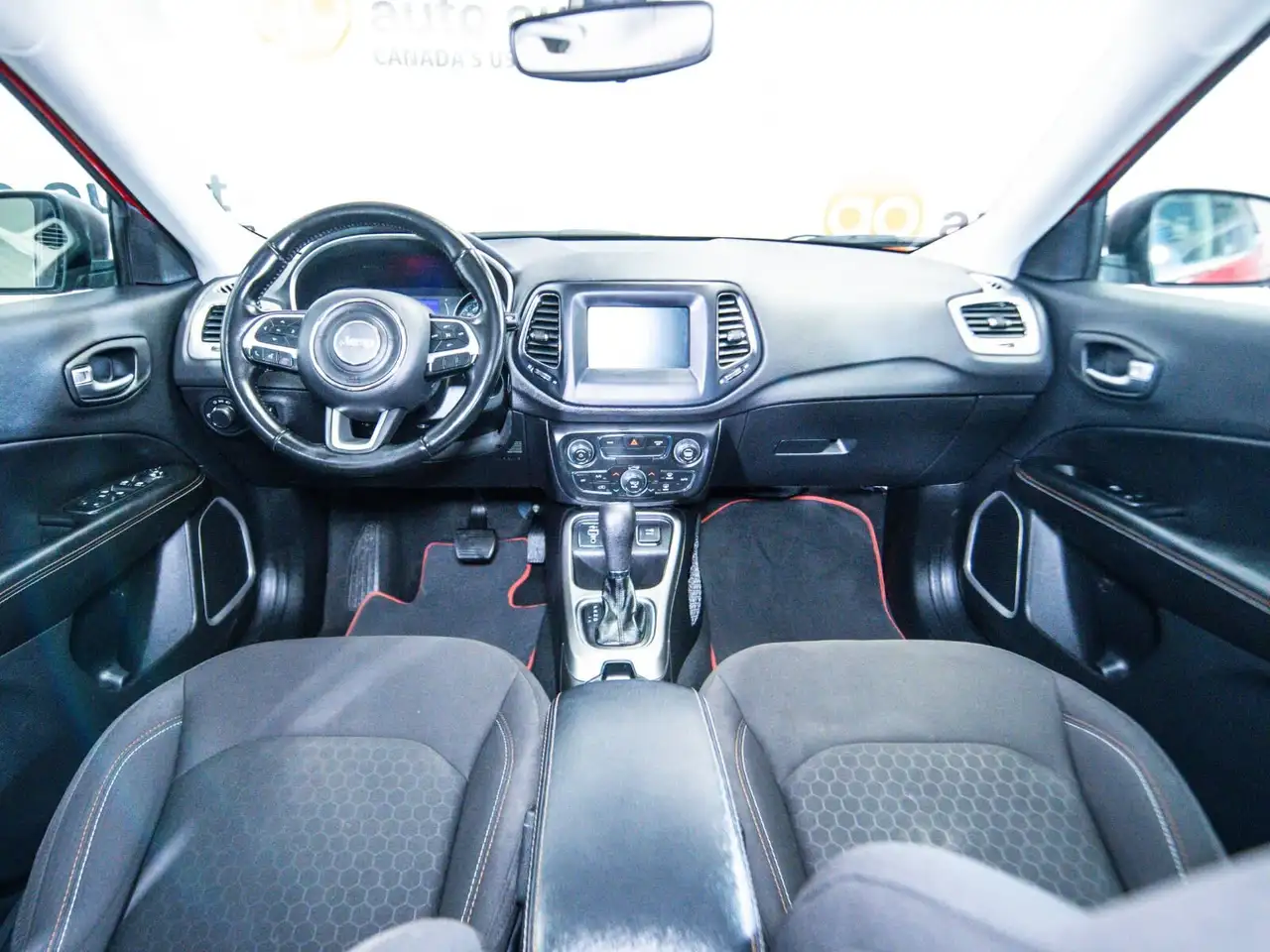 Jeep Compass photo Jeep Compass
