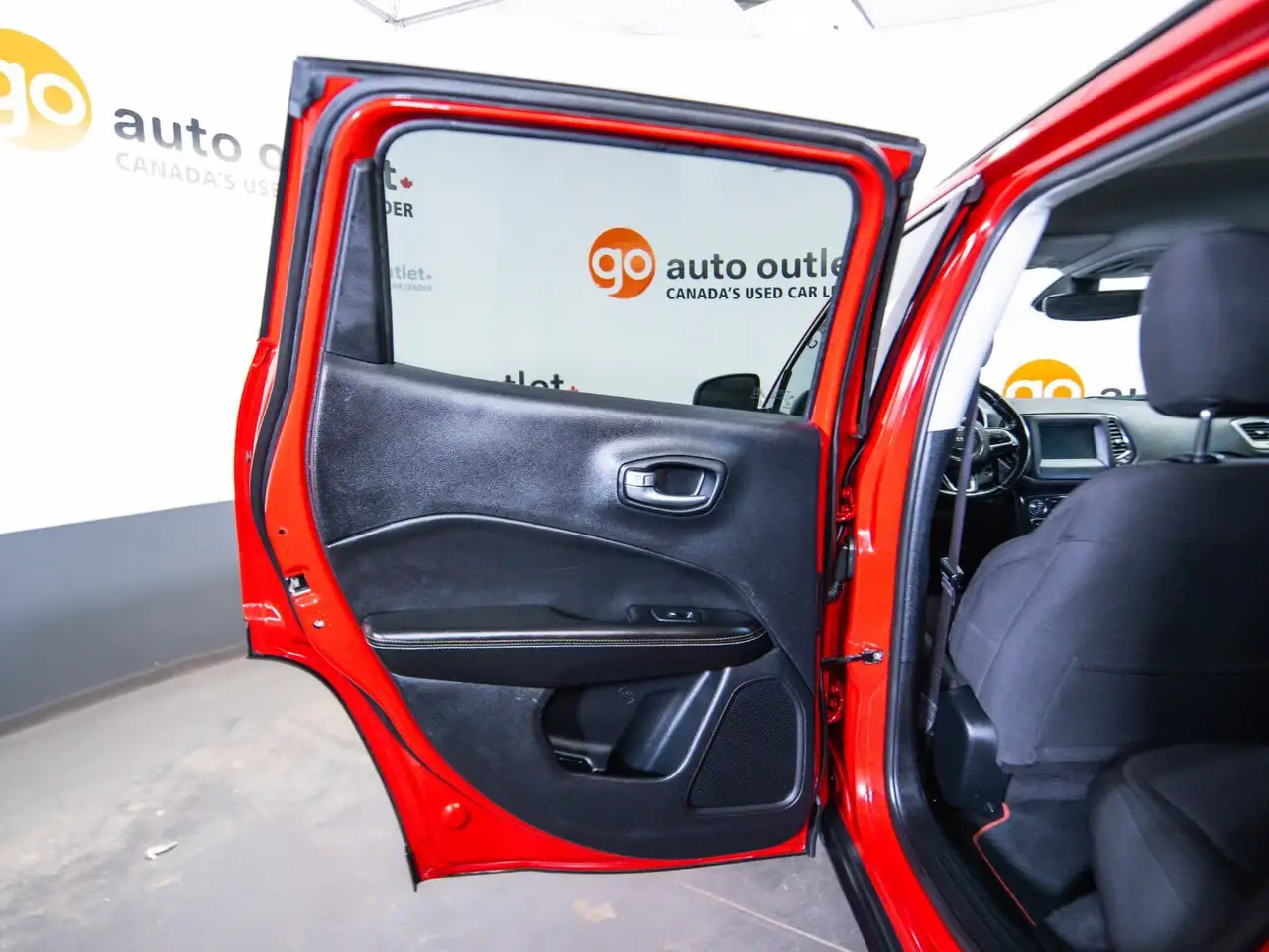 Jeep Compass photo Jeep Compass