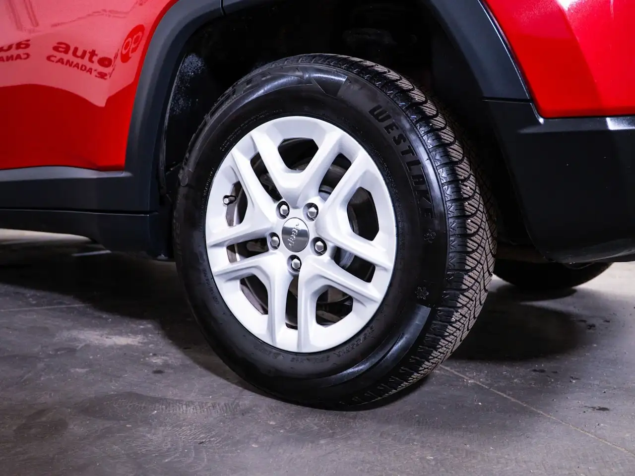Jeep Compass photo Jeep Compass