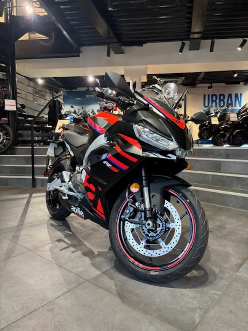 Aprilia RS 457 Чёрный - 2