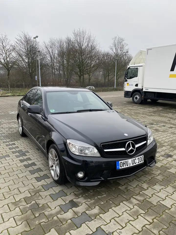 Mercedes-Benz C 220