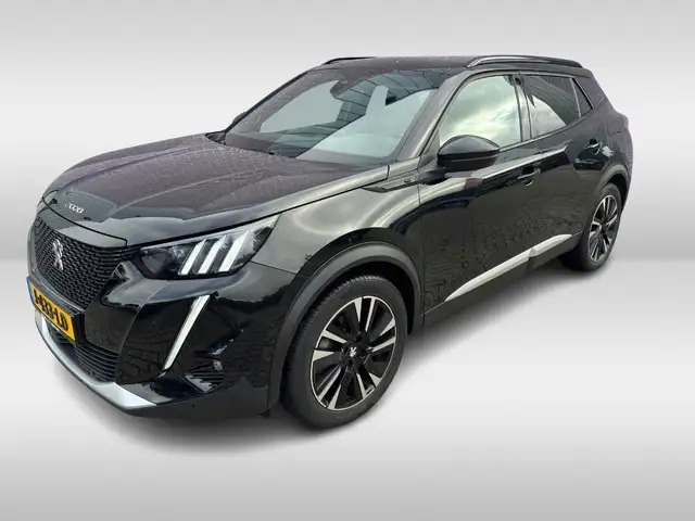 Peugeot e-2008 EV GT 50 kWh / SoH 92.8% / Panoramadak / Camera /