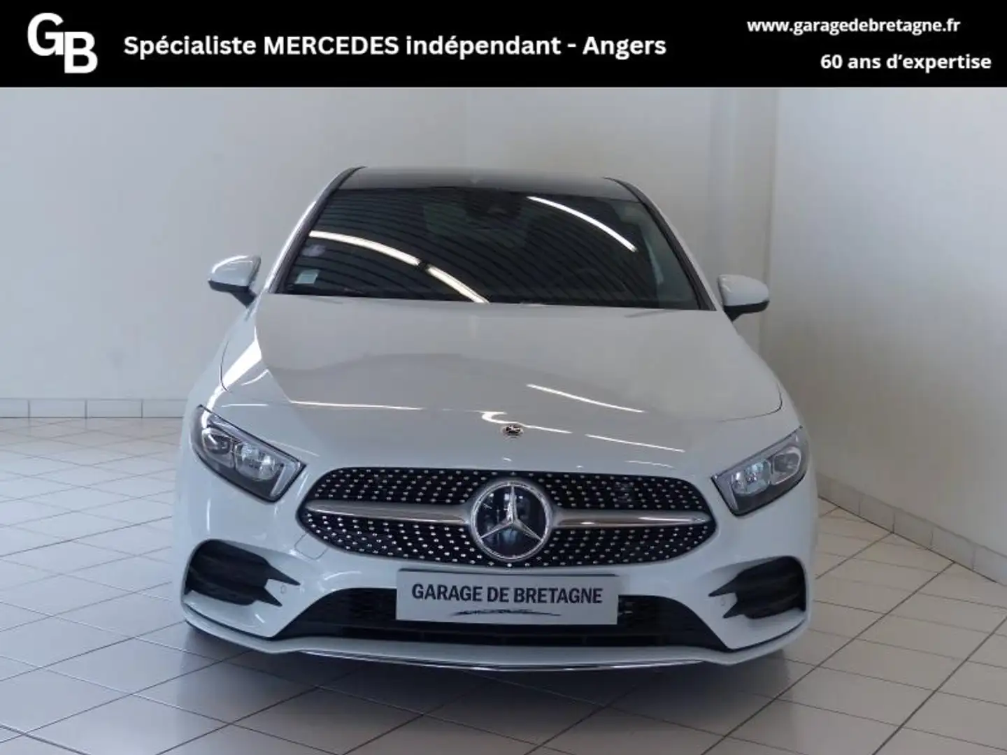 Mercedes-Benz A 200 200 163ch AMG Line 7G-DCT 9cv Weiß - 2
