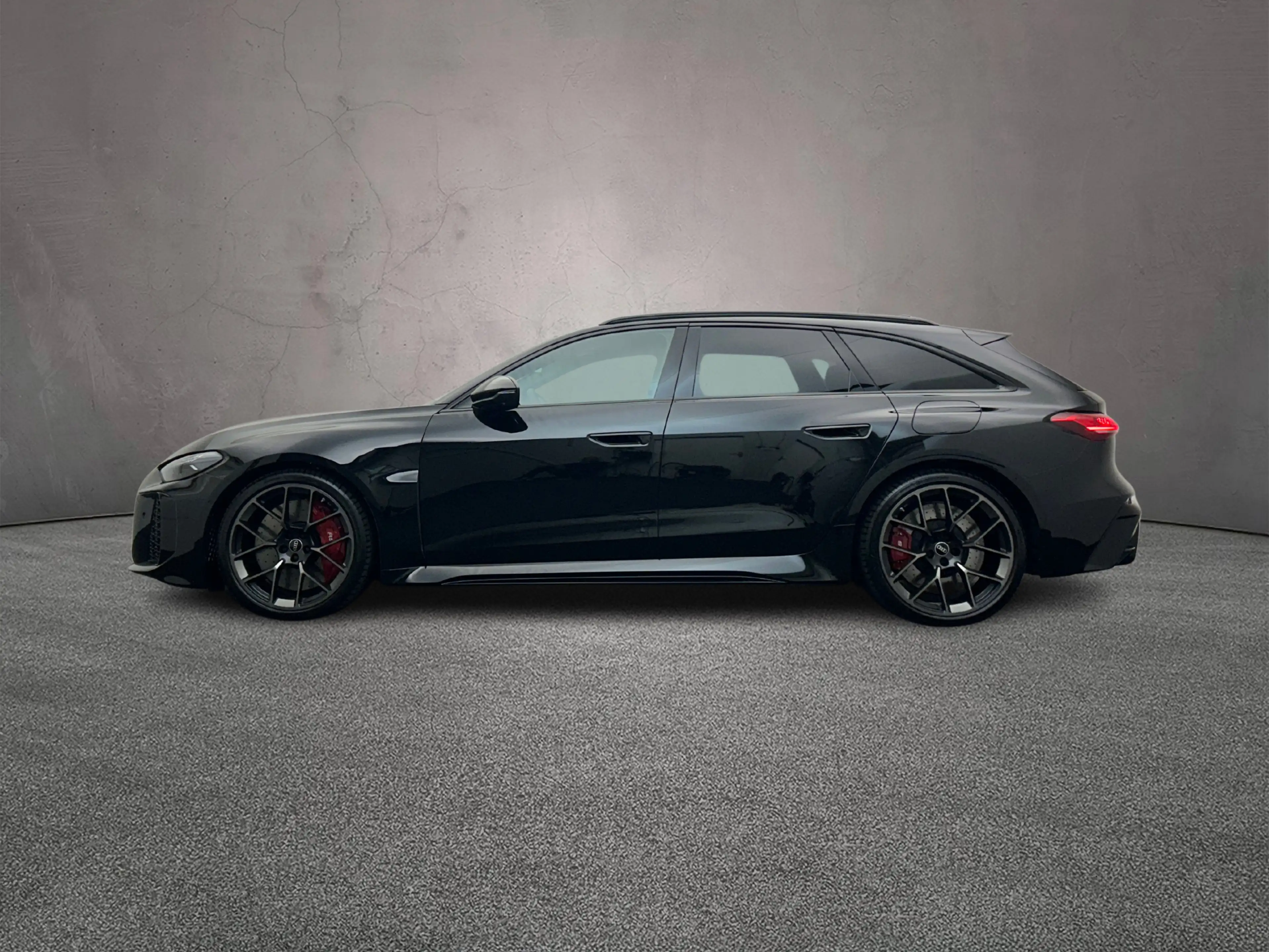 Audi RS5 Avant e-hybrid quattro 639pk RS 5 — photo 2