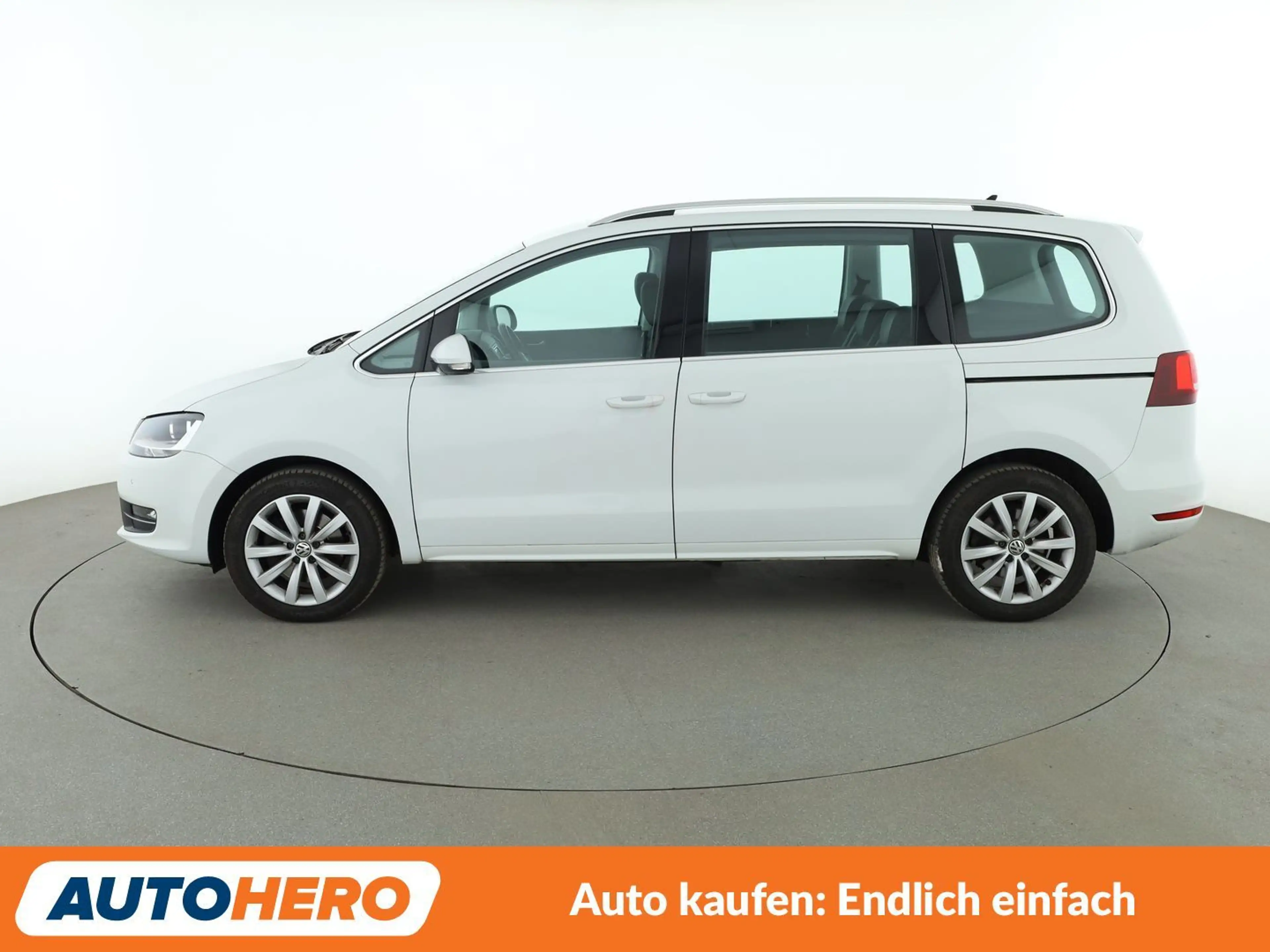 Volkswagen Sharan 1.4 TSI Highline BlueMotion Tech*NAVI*CAM* — photo 3