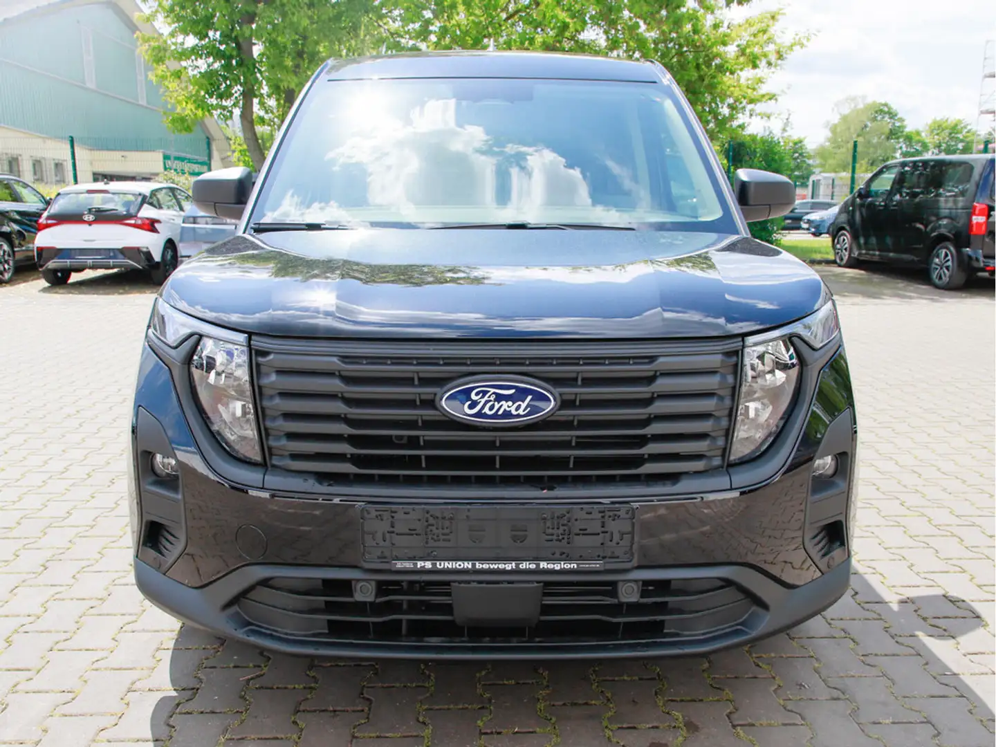 Ford Tourneo Courier TREND KLIMA PDC SHZ KAMERA Noir - 2